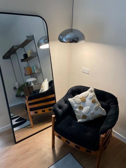 Quill Residences 5Pax by Hausome
