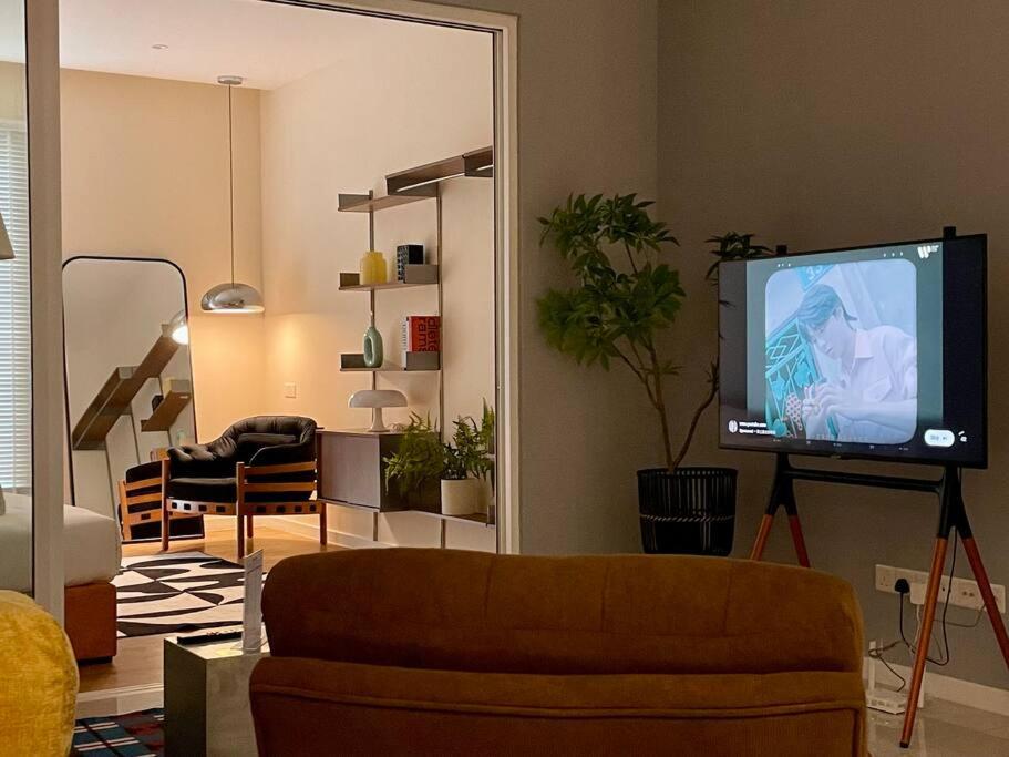 Quill Residences 5Pax by Hausome