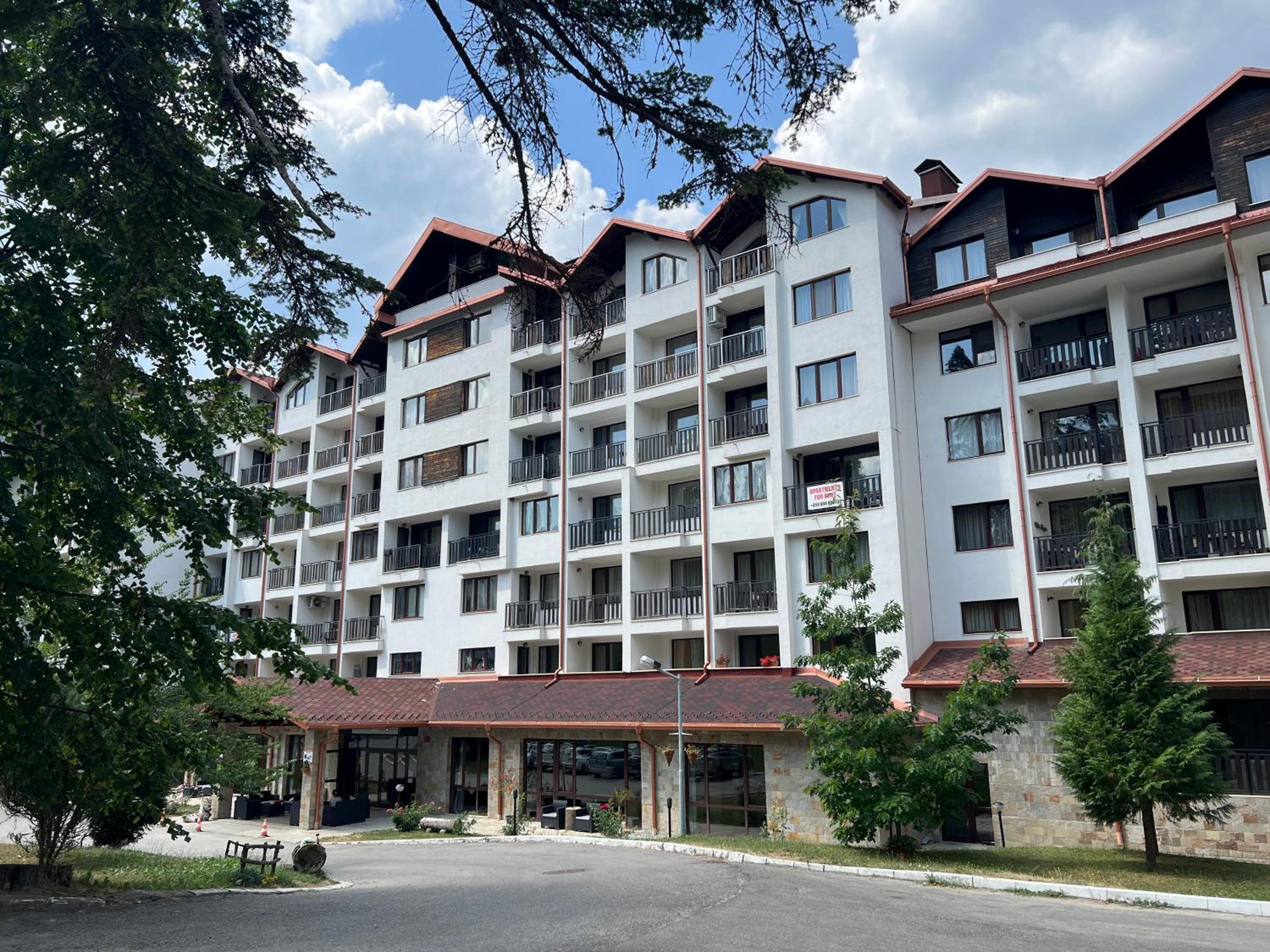 Borovets Gardens Apartment B15