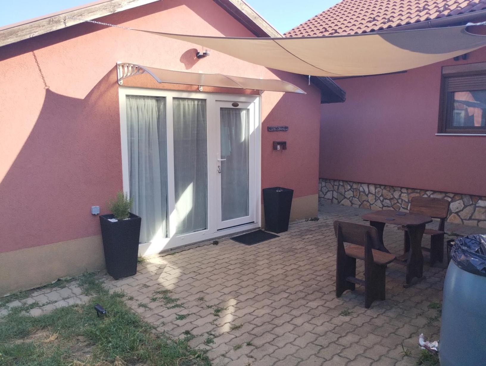 CASA CHIOMEI close M1 view 5
