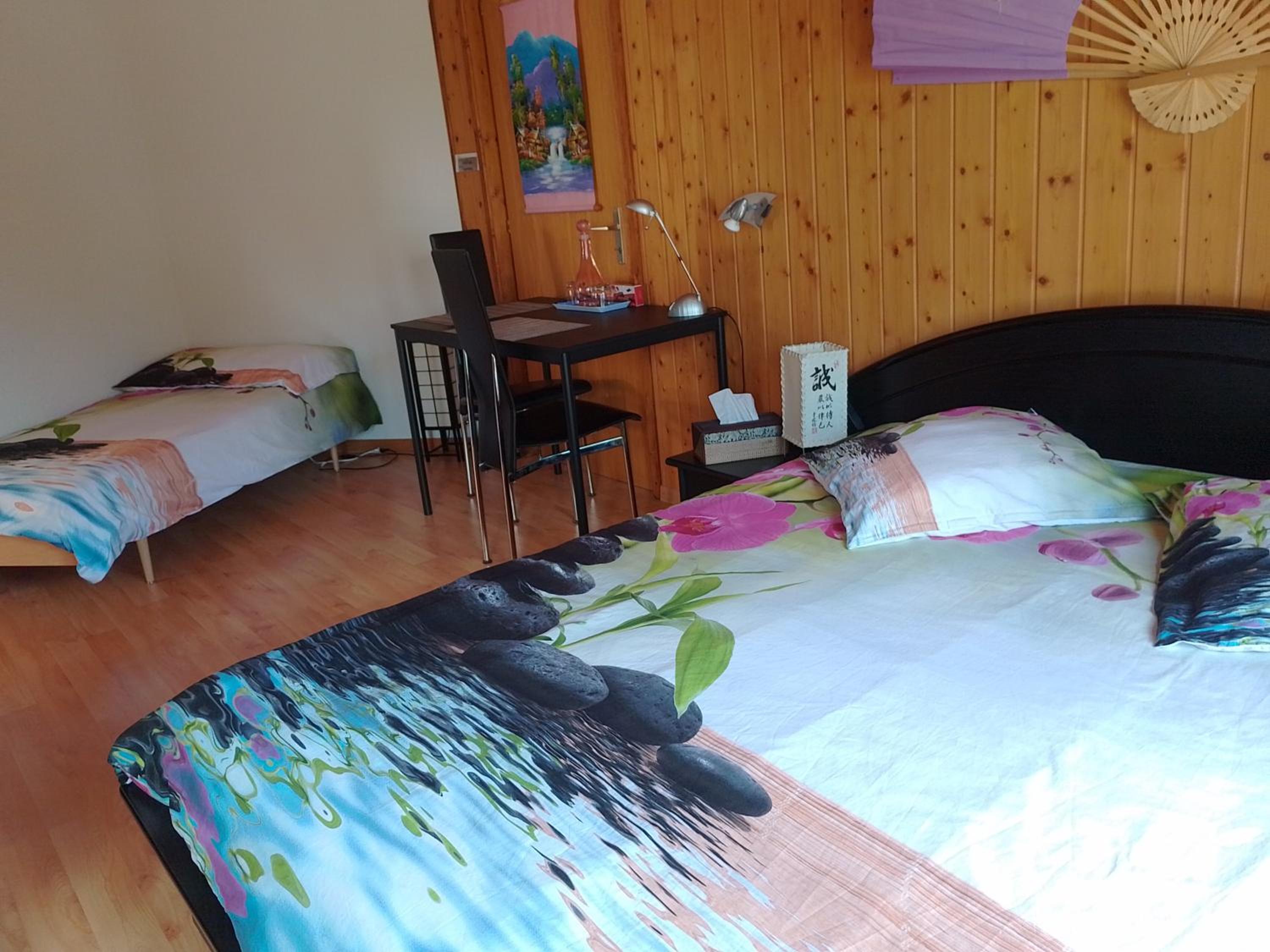 Chez l'Eveline Chambre Libellule