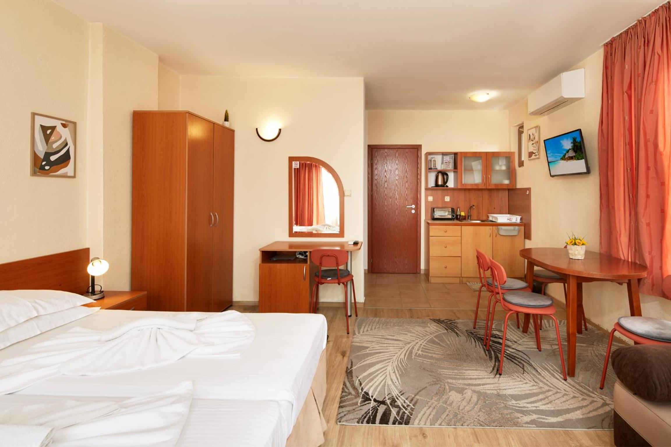 Nirvana Guest House