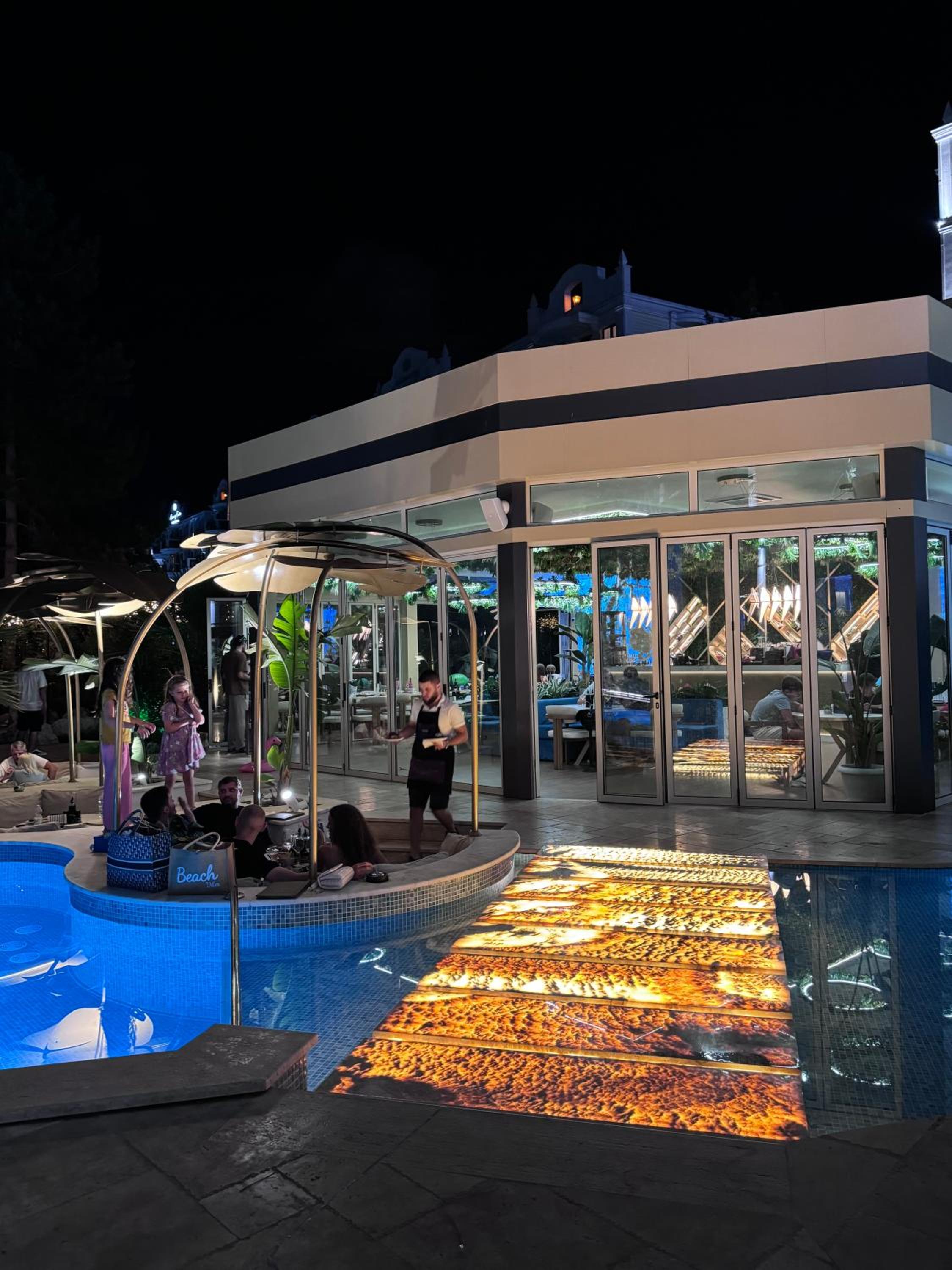 Harmony Grand Resort - Apartament Gut