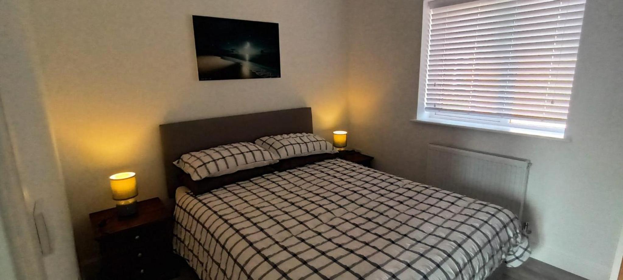 Leysdown-on-Sea - Chalet - Sleeps 6 - Seaside view 3