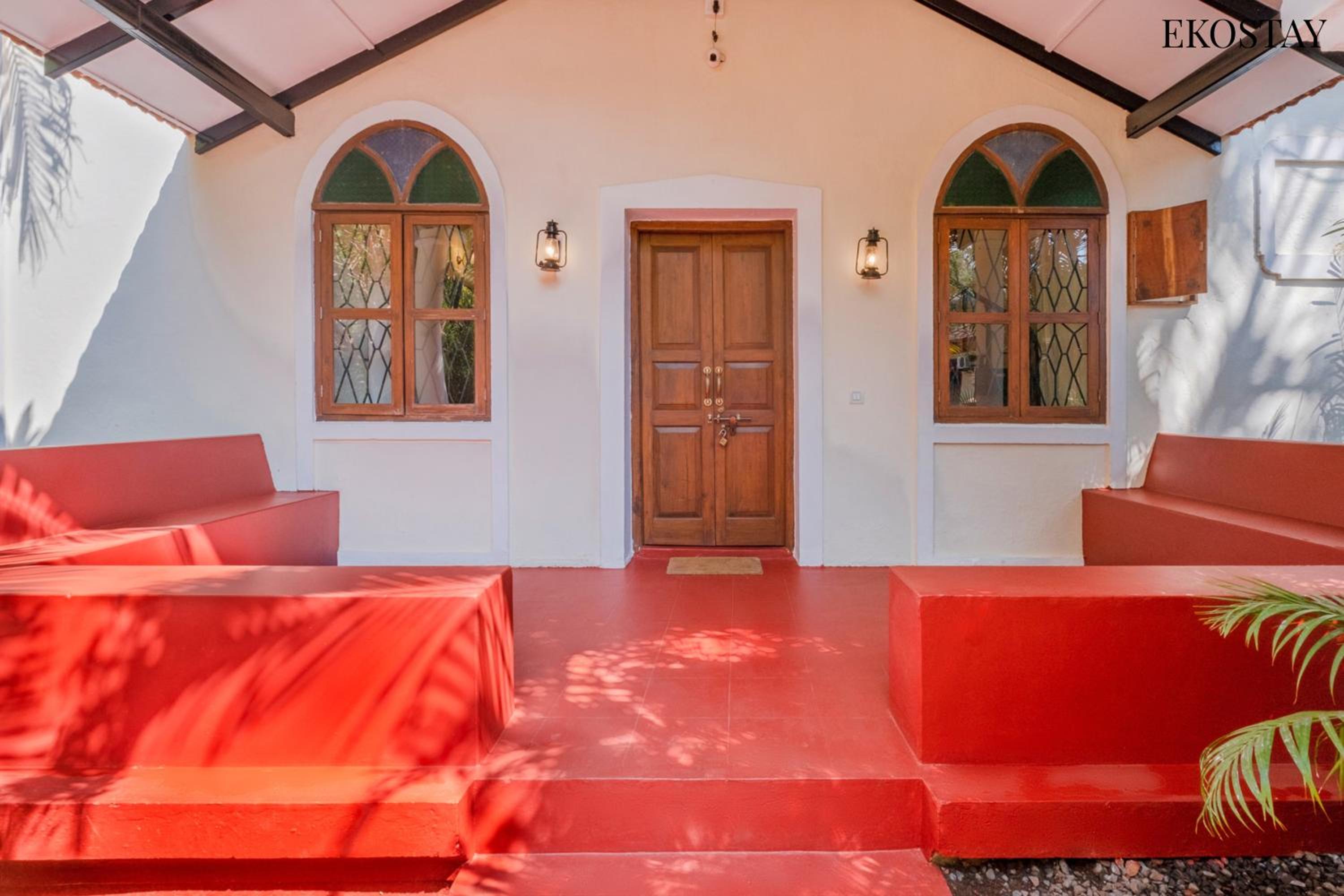 EKOSTAY Gold - Oasis Villa
