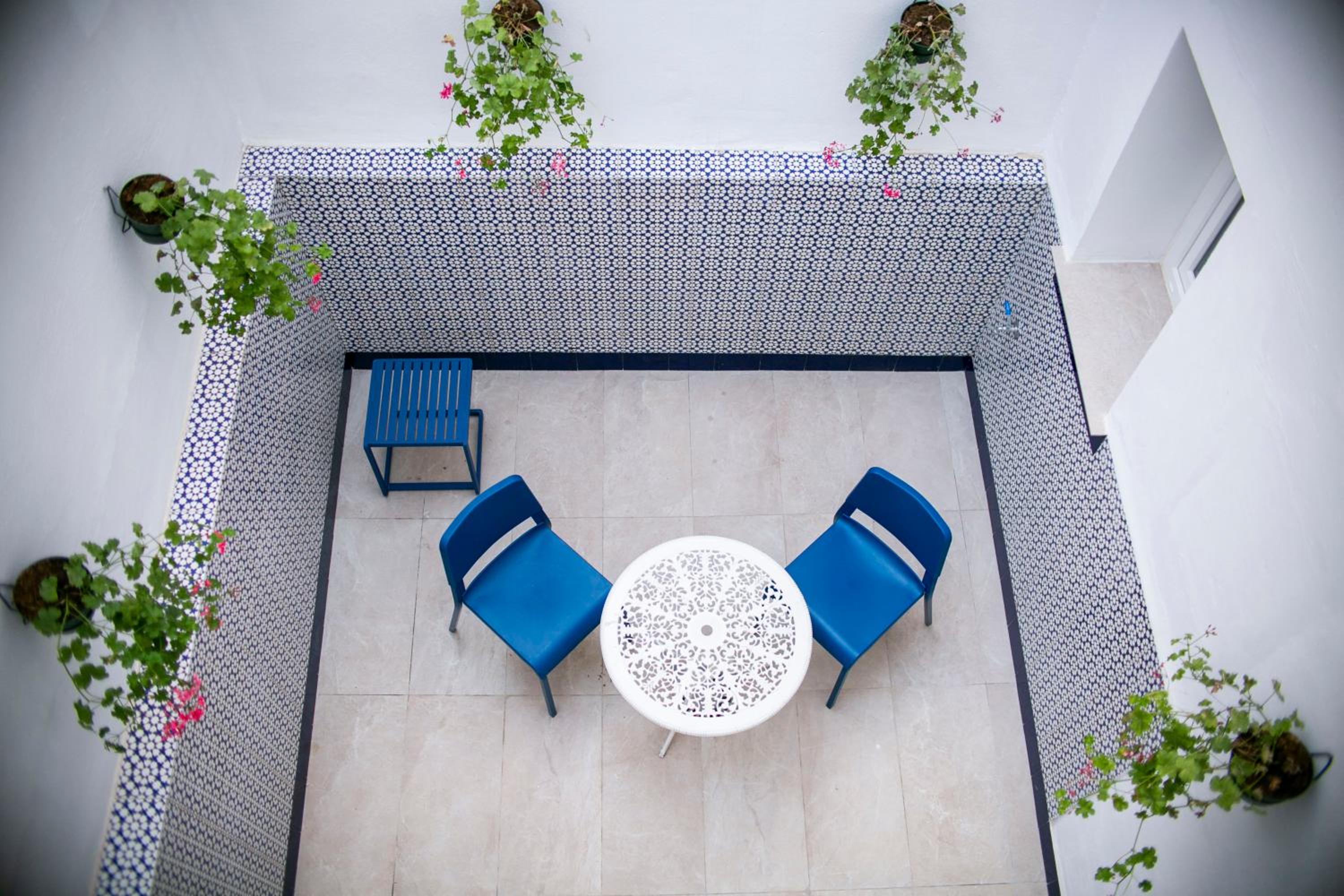 Casa Lyrata Comfort & Design