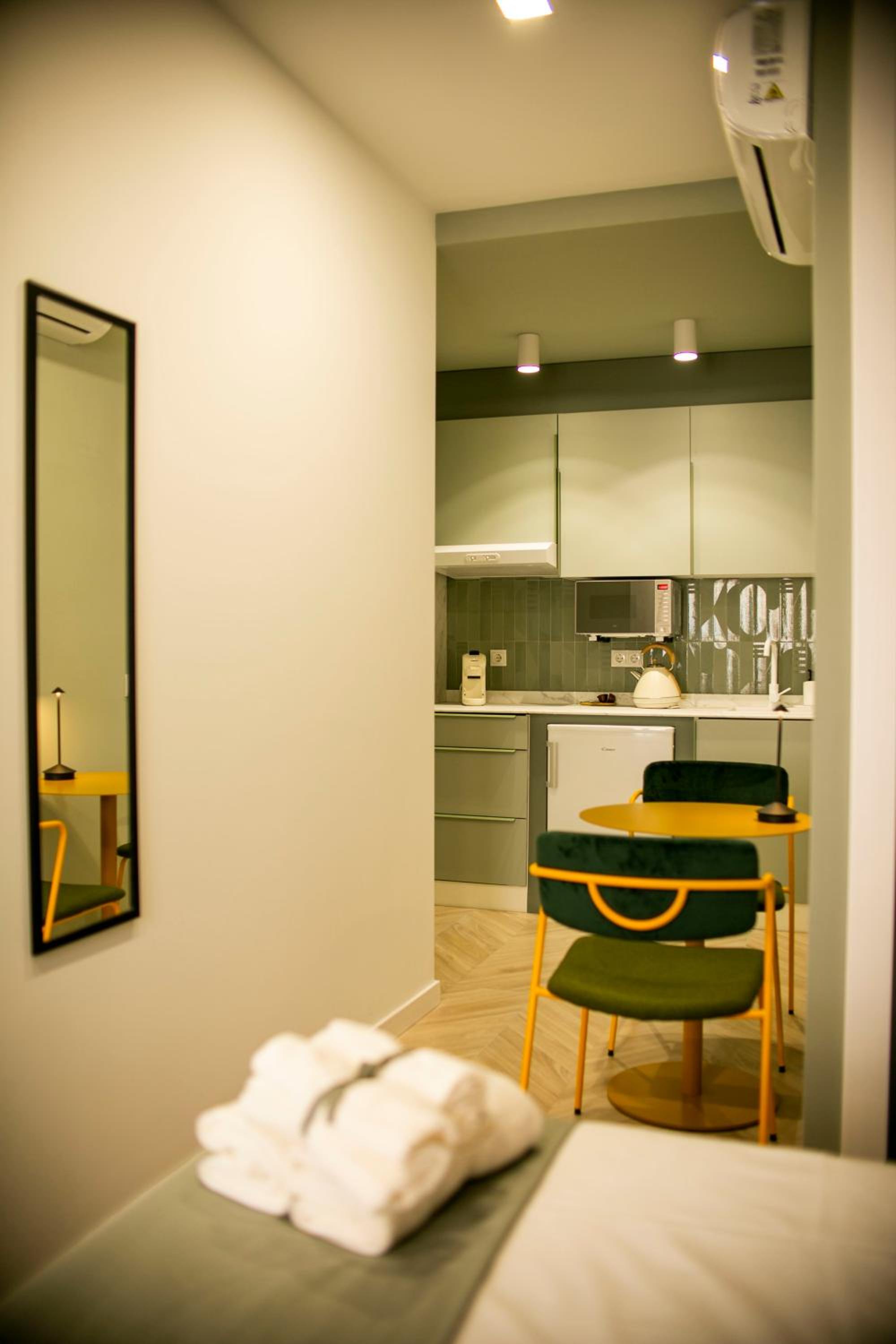 Casa Lyrata Comfort & Design