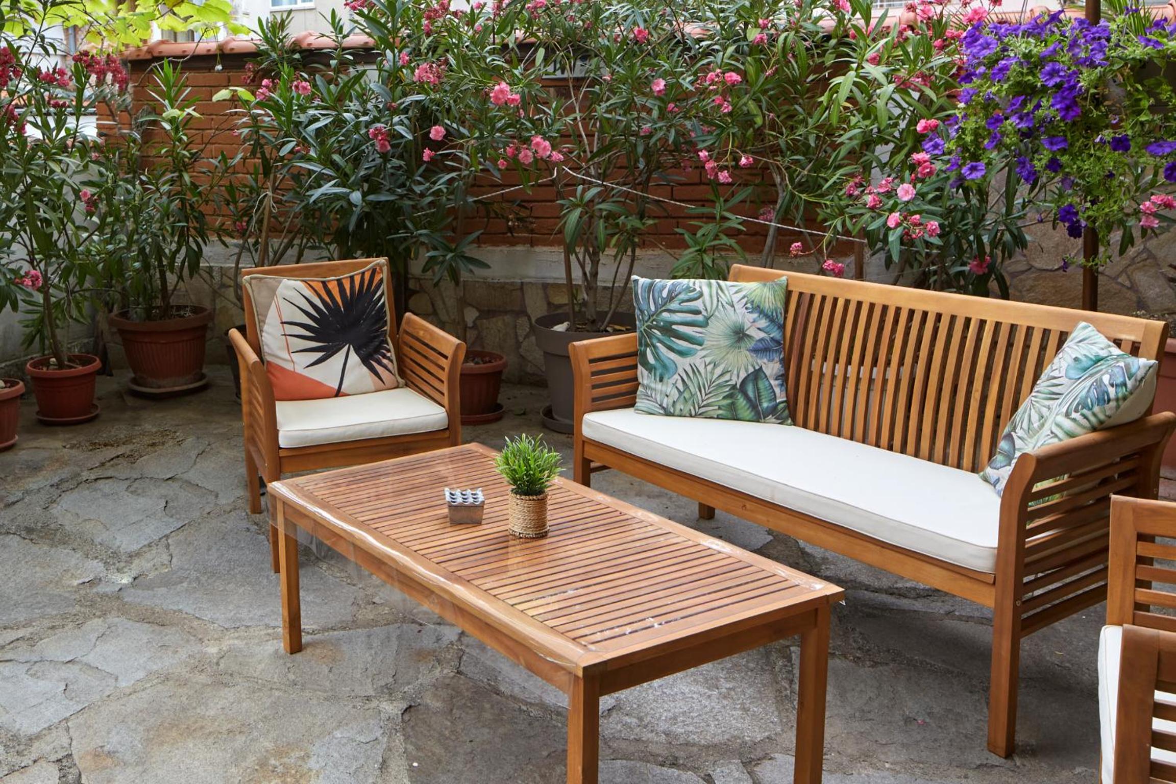 Nirvana Guest House