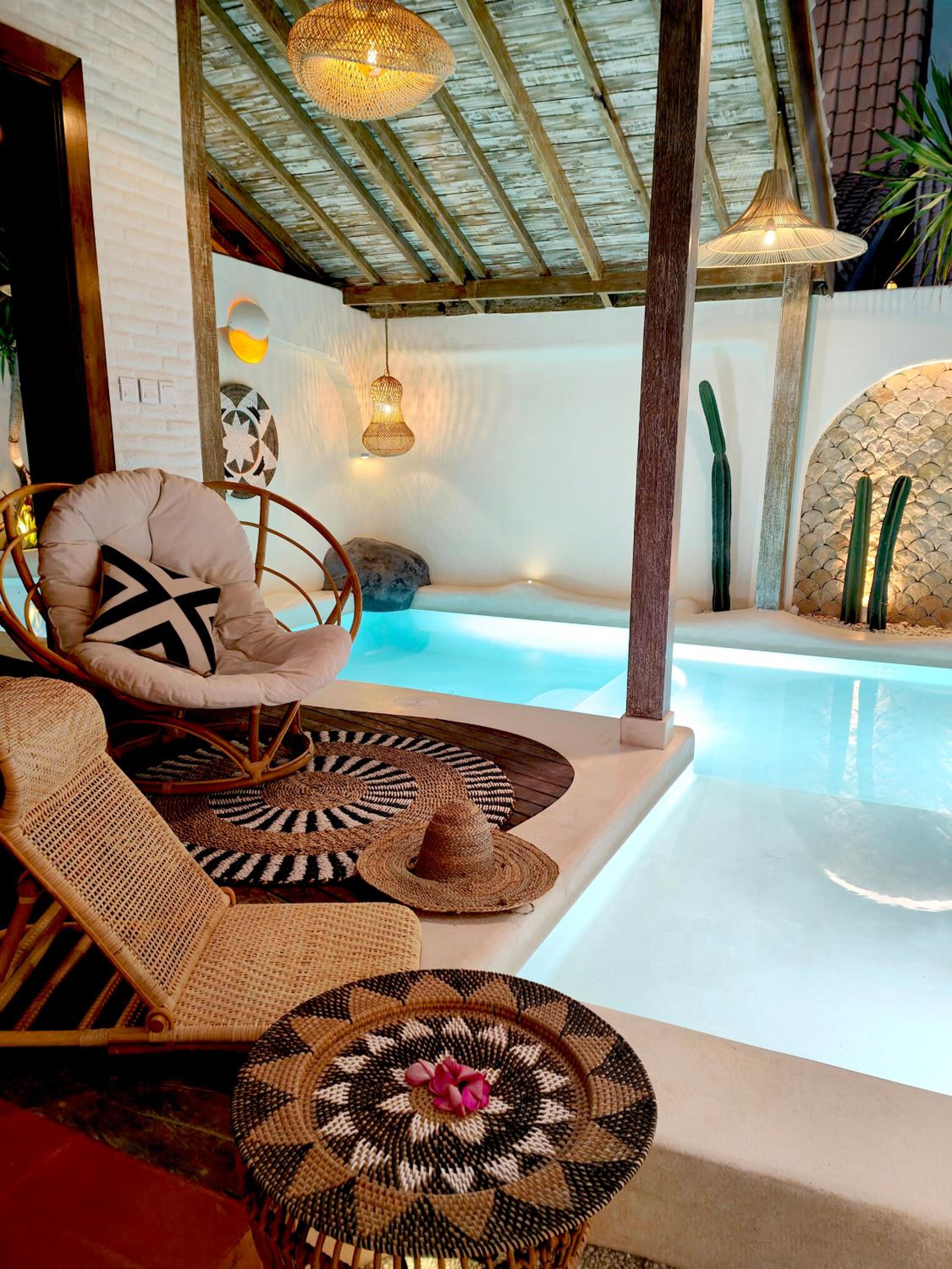 Kaleydo Villas