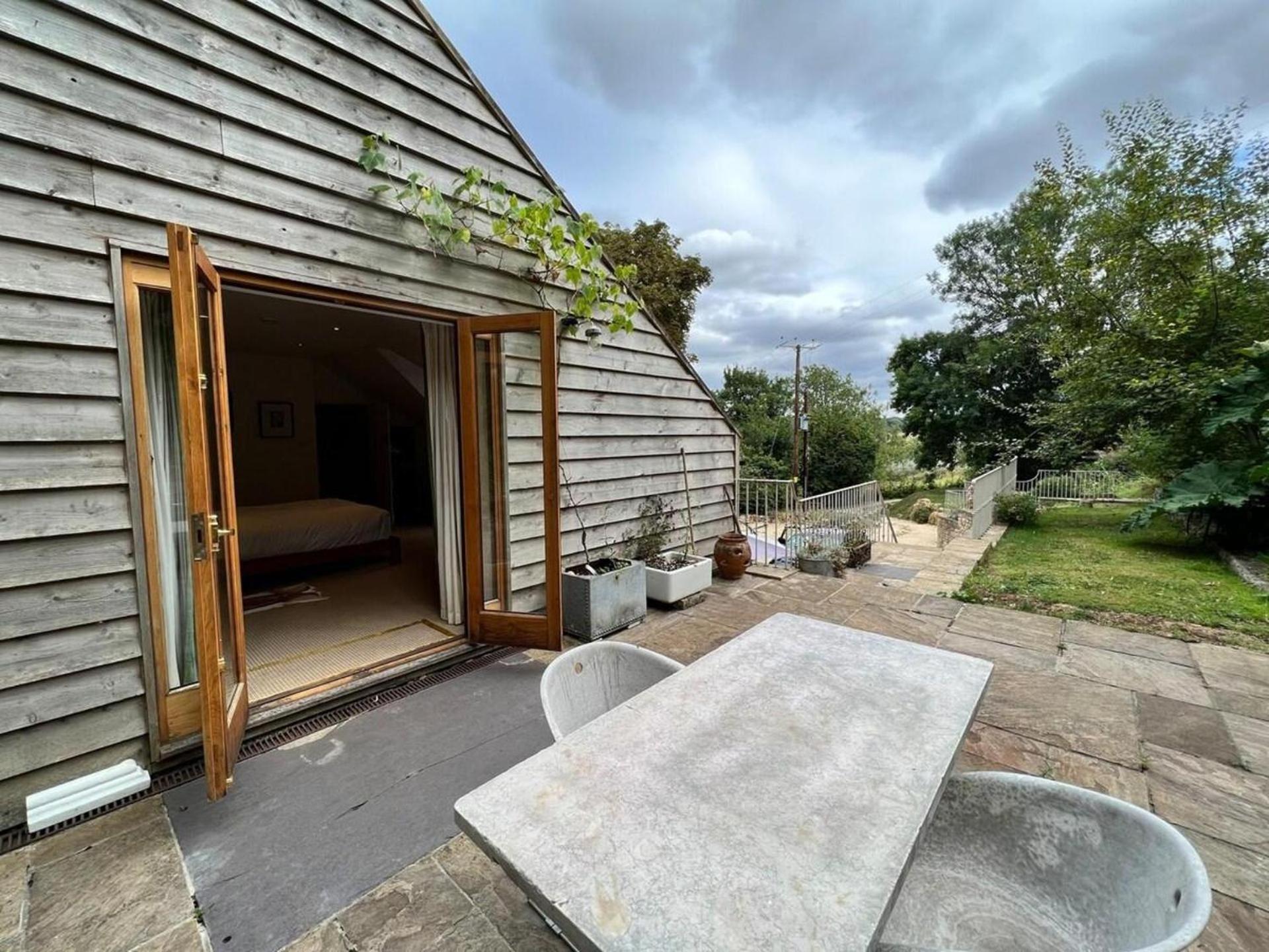 Cotswolds AoNB Cottage- Modern Renovation- Sleeps8