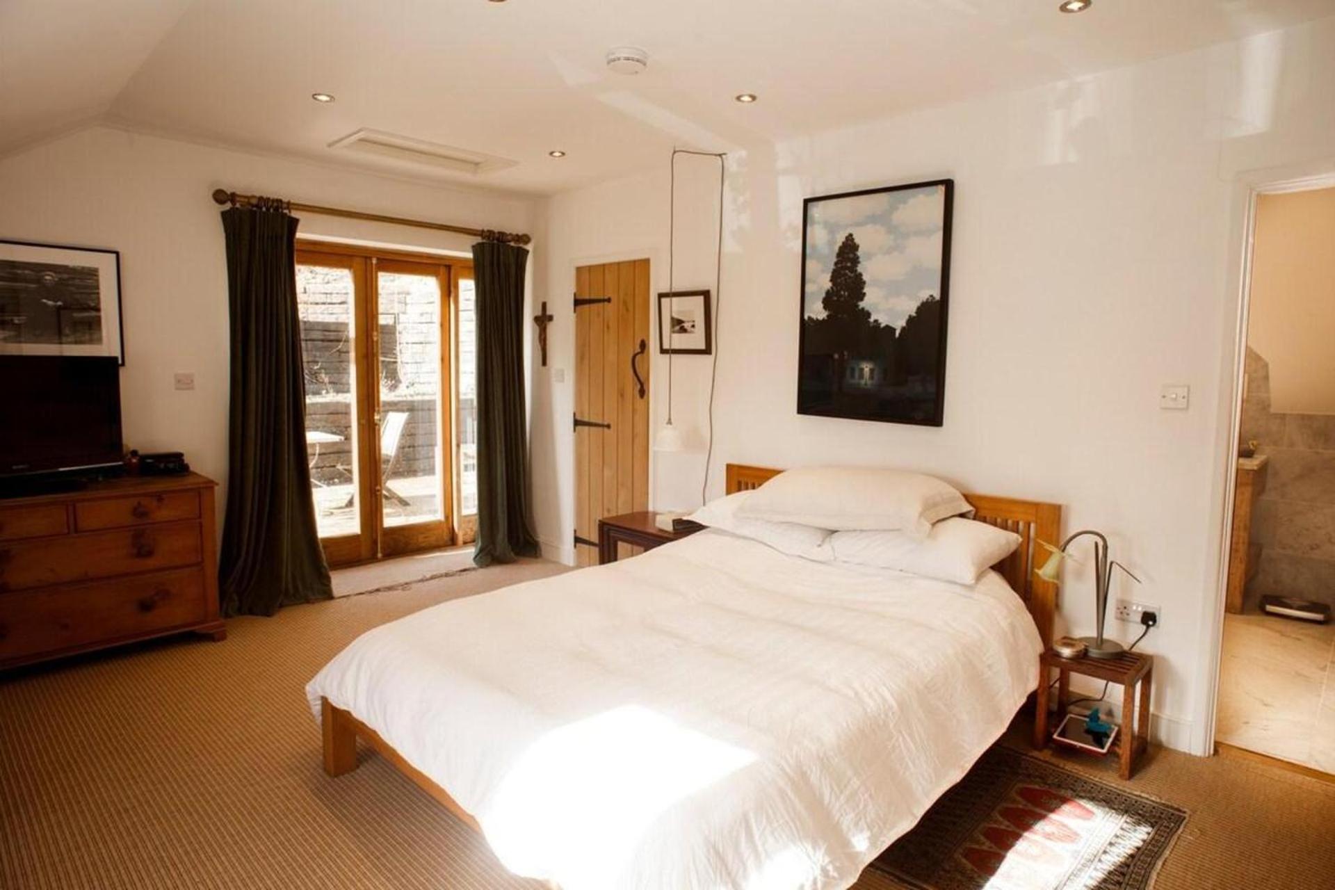 Cotswolds AoNB Cottage- Modern Renovation- Sleeps8
