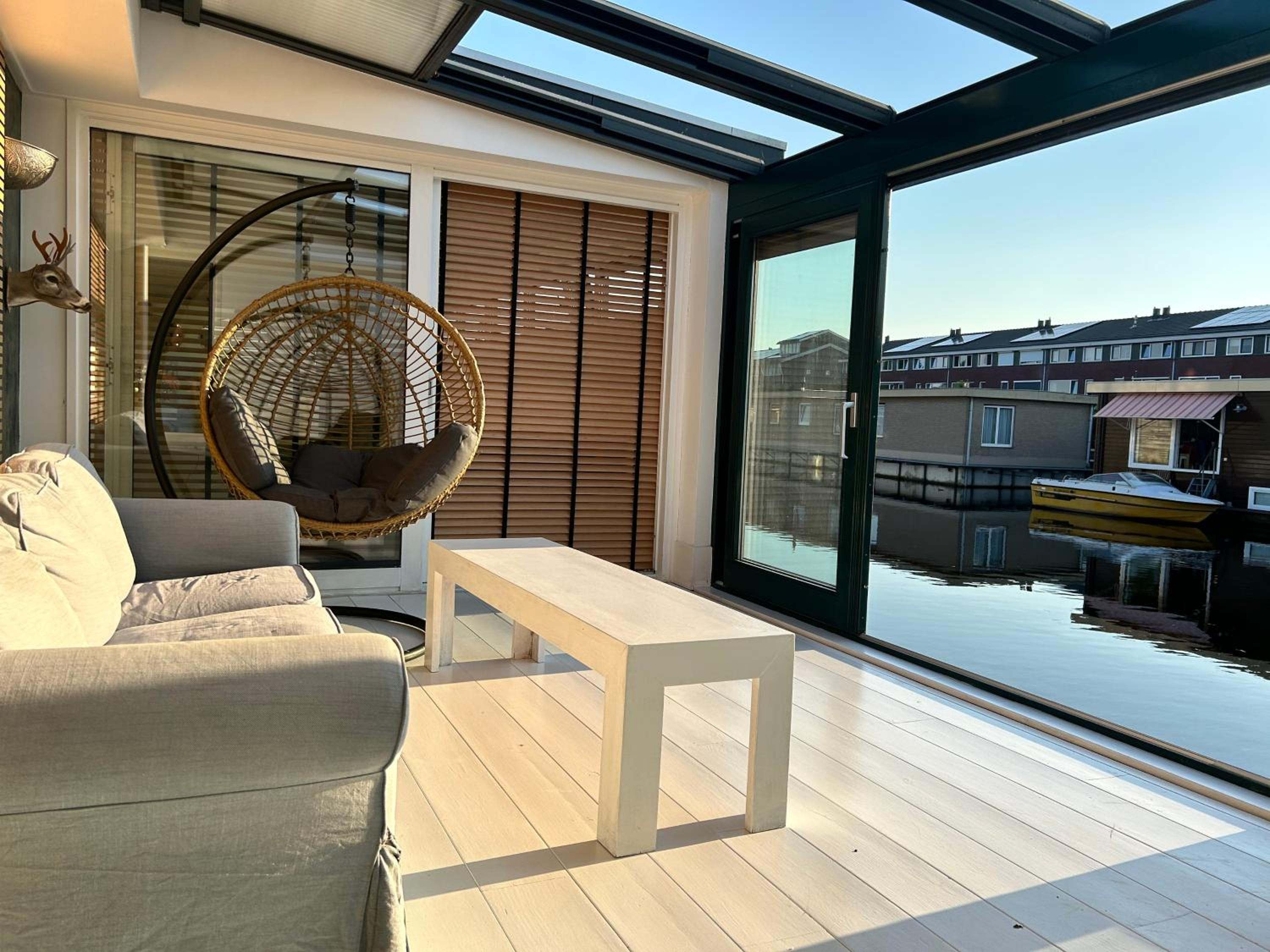 De luxe huisboot Amsterdam