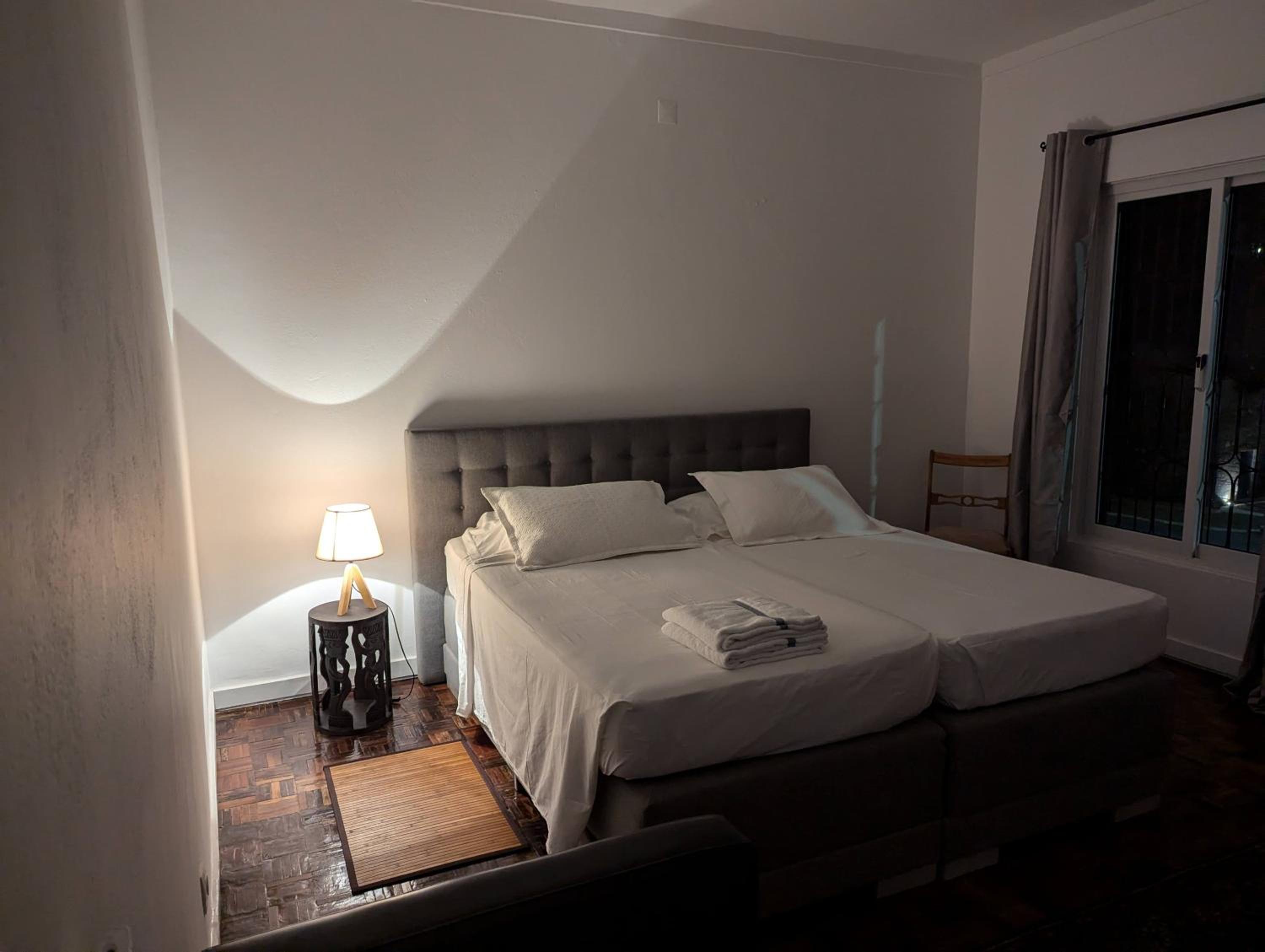 Casa Estrela - Sea & Art Guesthouse