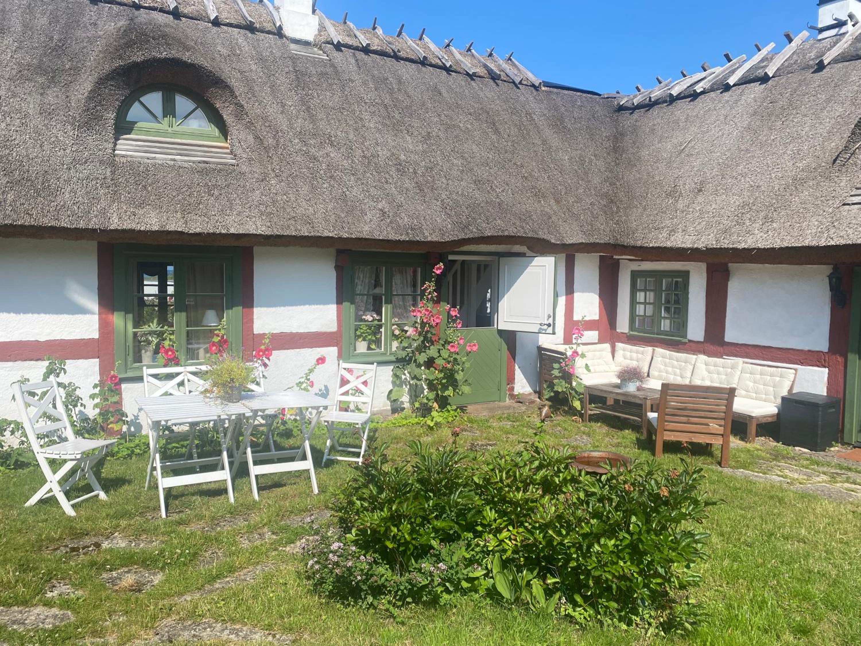 Guesthouse by the sea