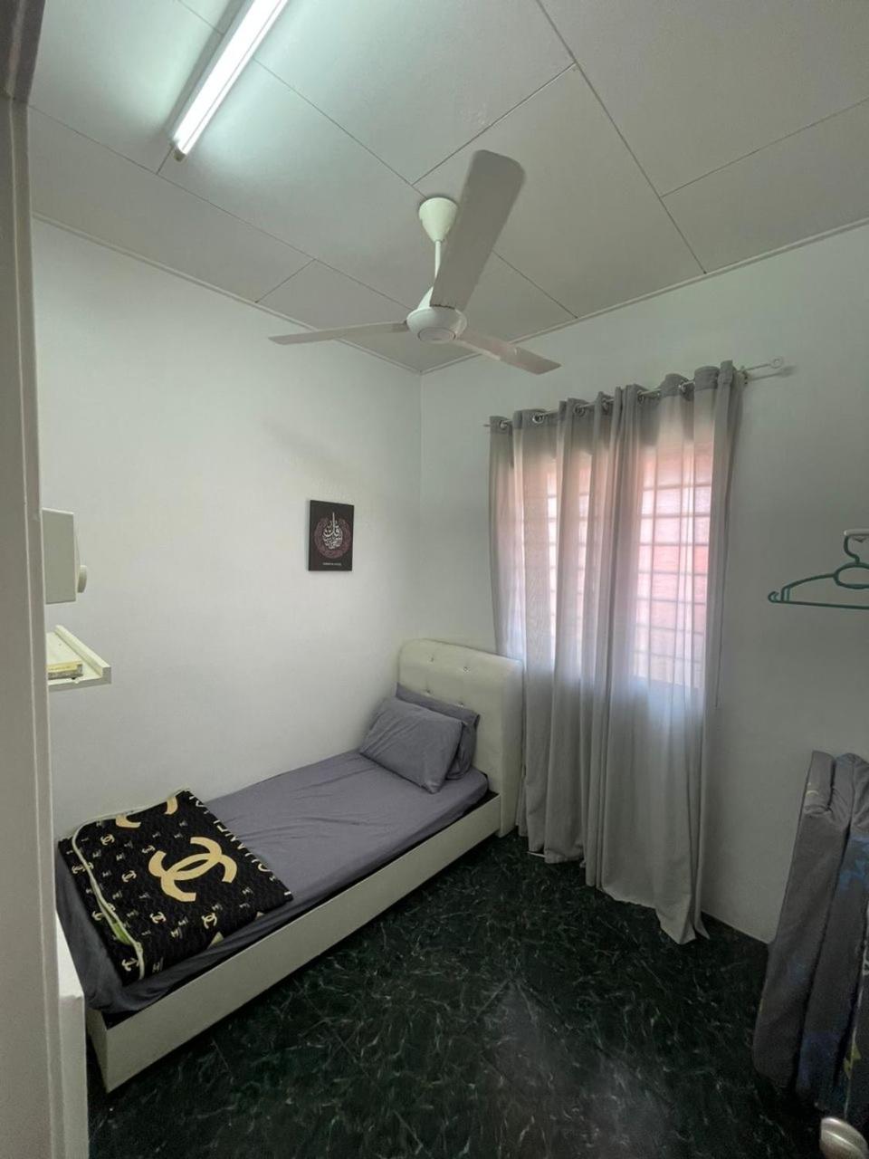 Dania Homestay PD photo 6