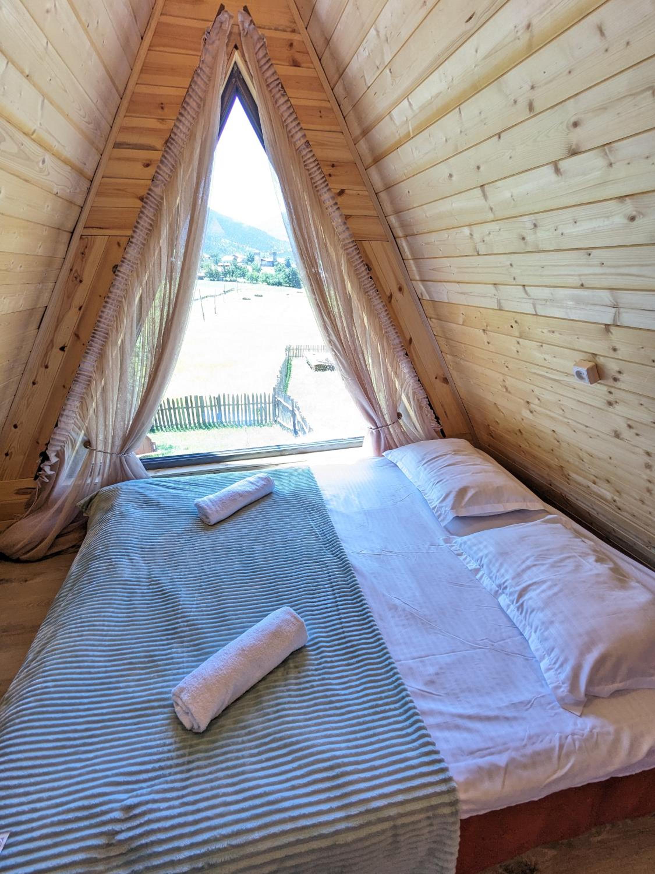 Guest House in Zhabeshi Lali view 5
