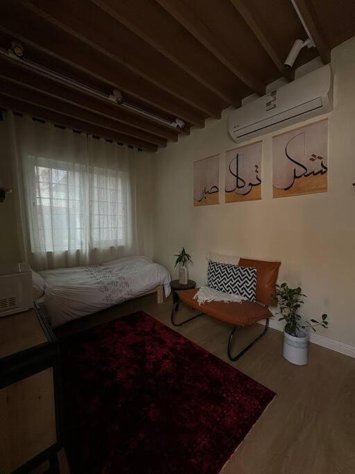 Warm Room — photo 15