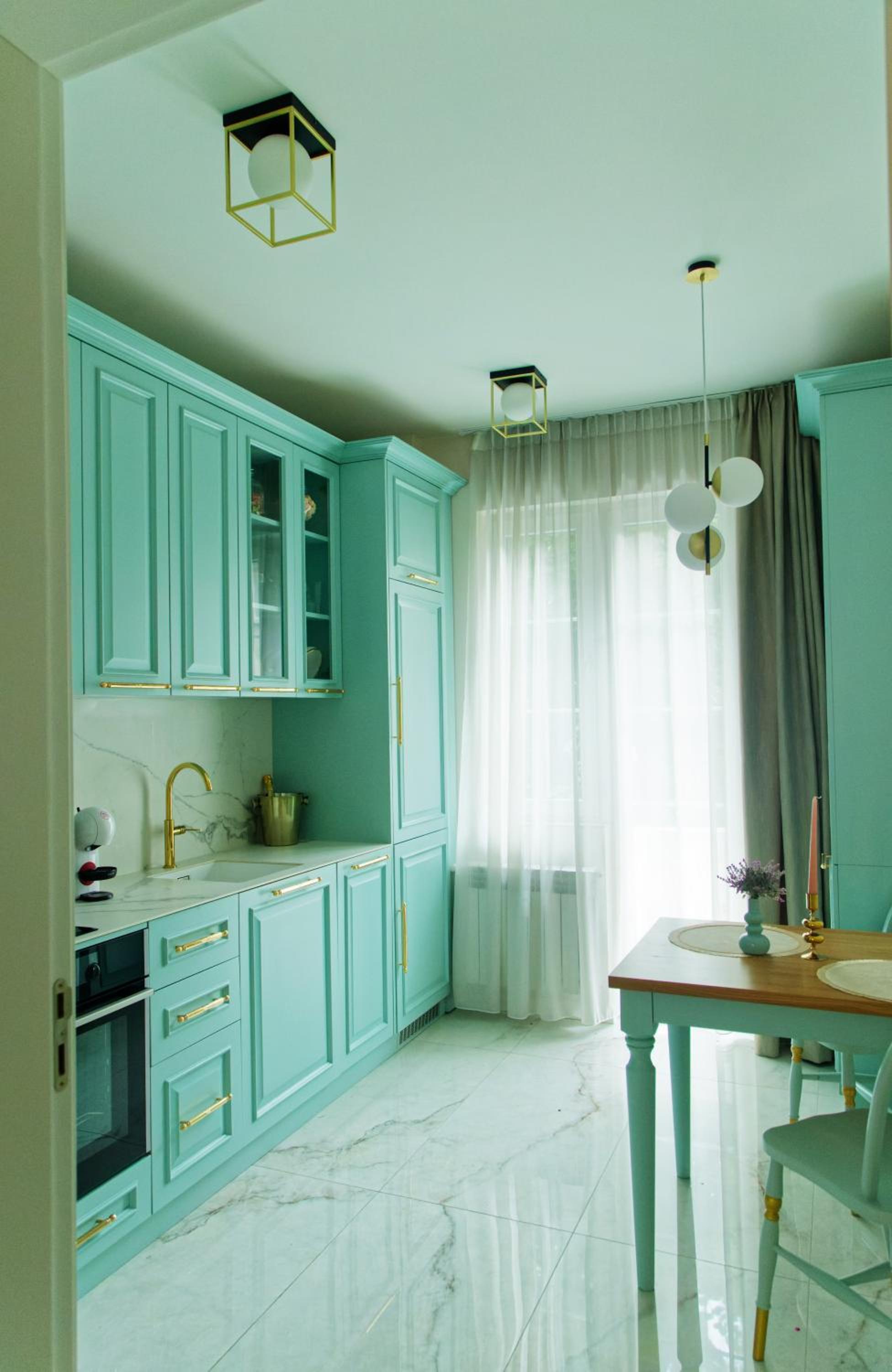 Brand New Luxury Apt, Supreme Location, NDK