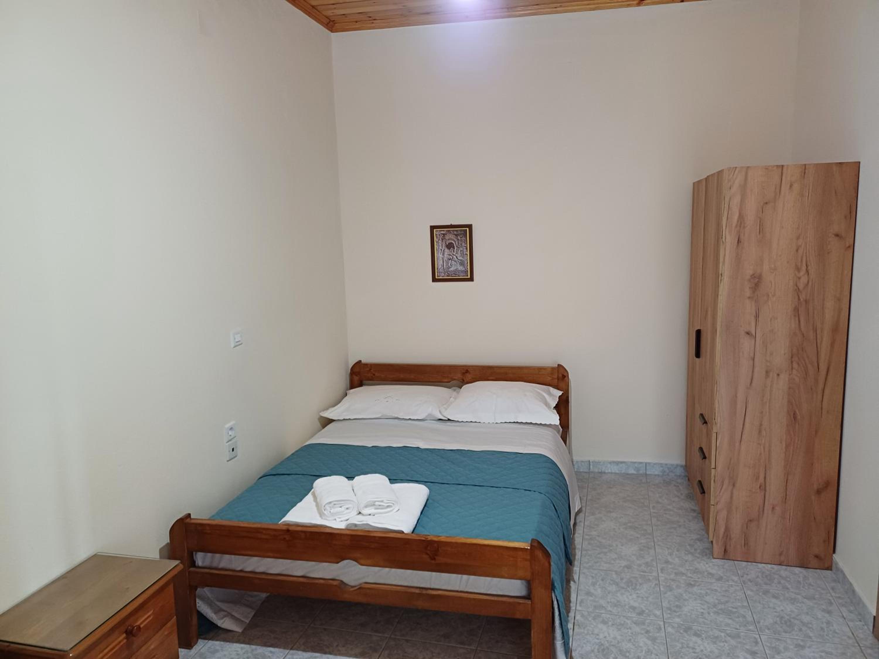Dimitris House