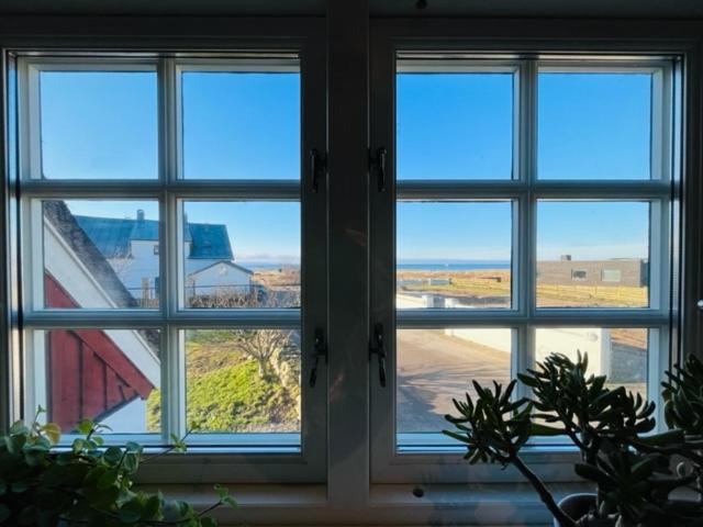Guesthouse by the sea