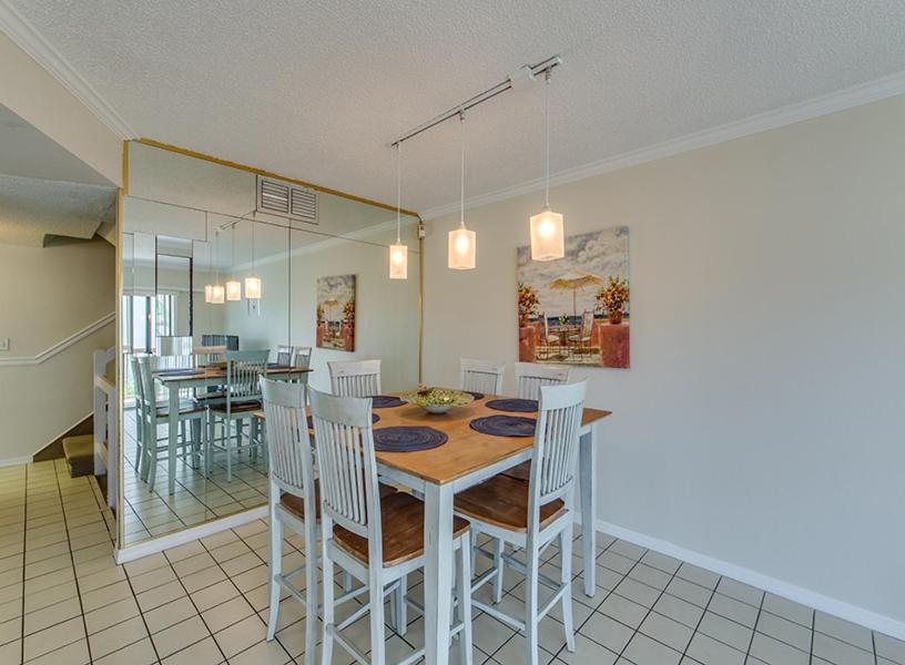 Sun Harbor Unit 1 - Weekly Rental view 3