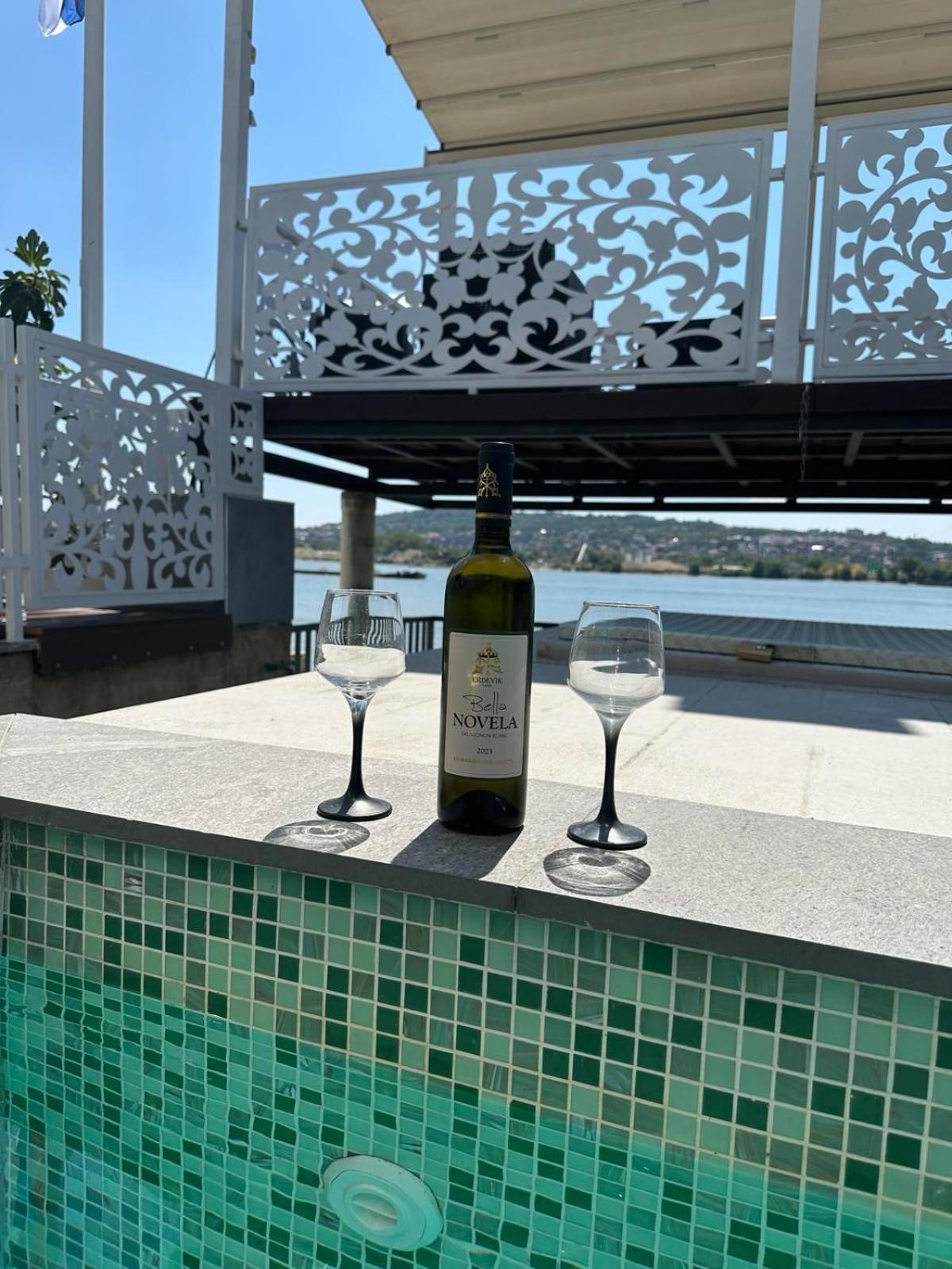 Belgrade River House