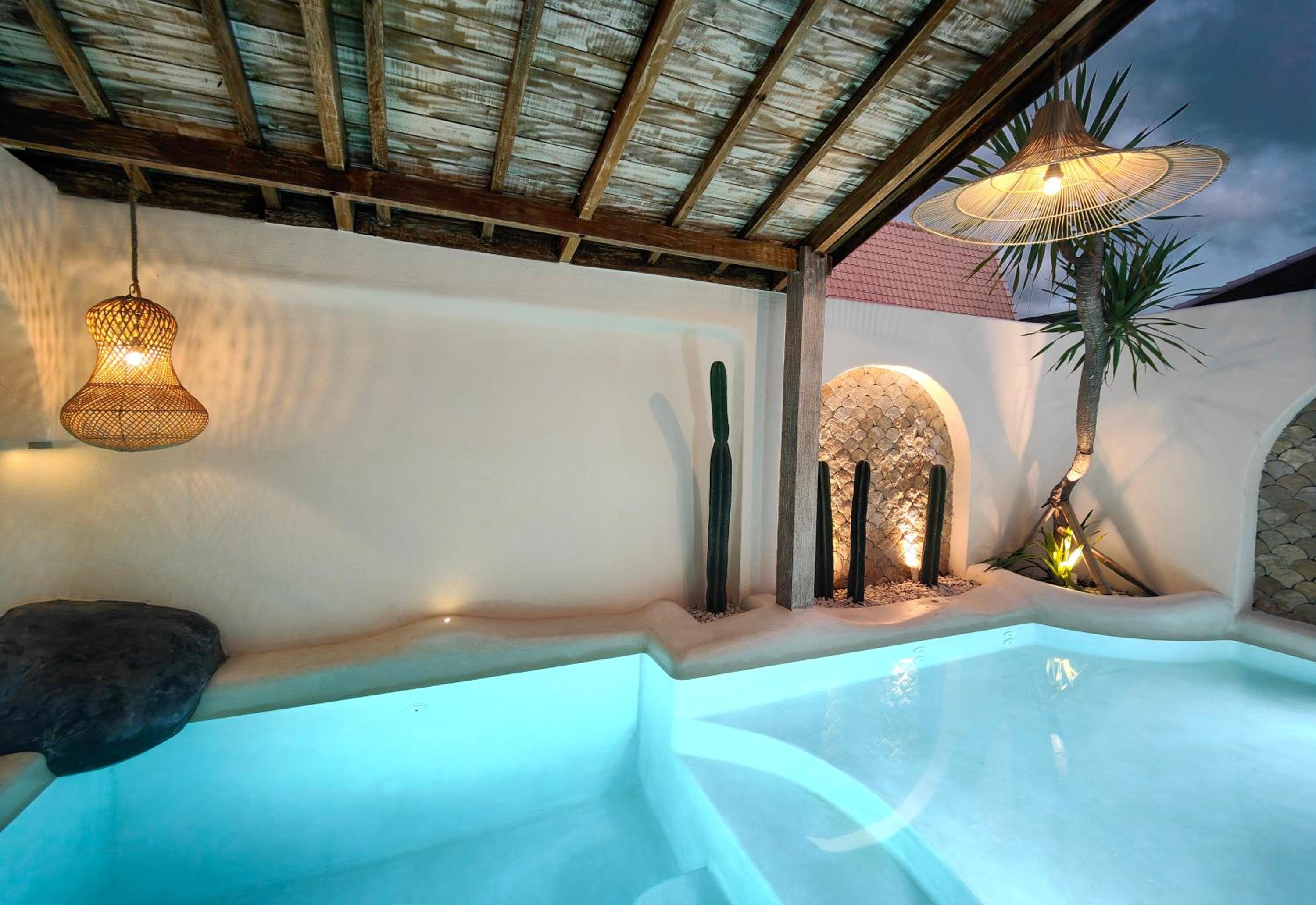 Kaleydo Villas