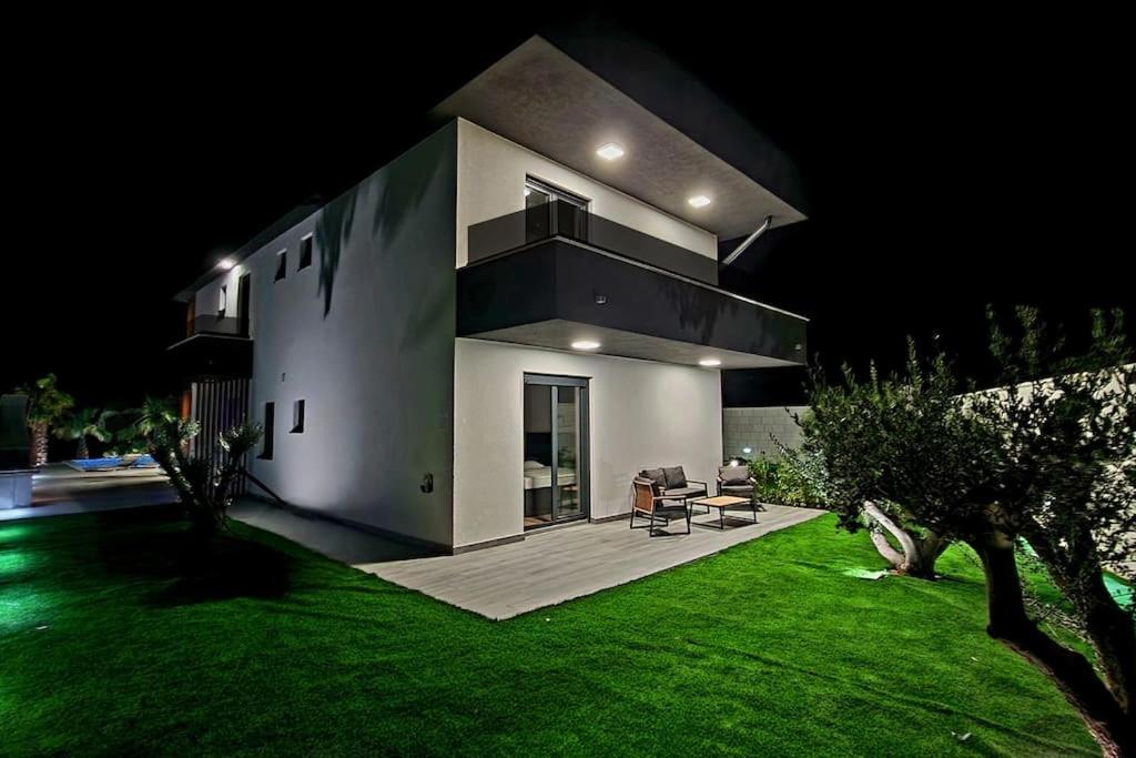 Villa Visnja 6 view 3