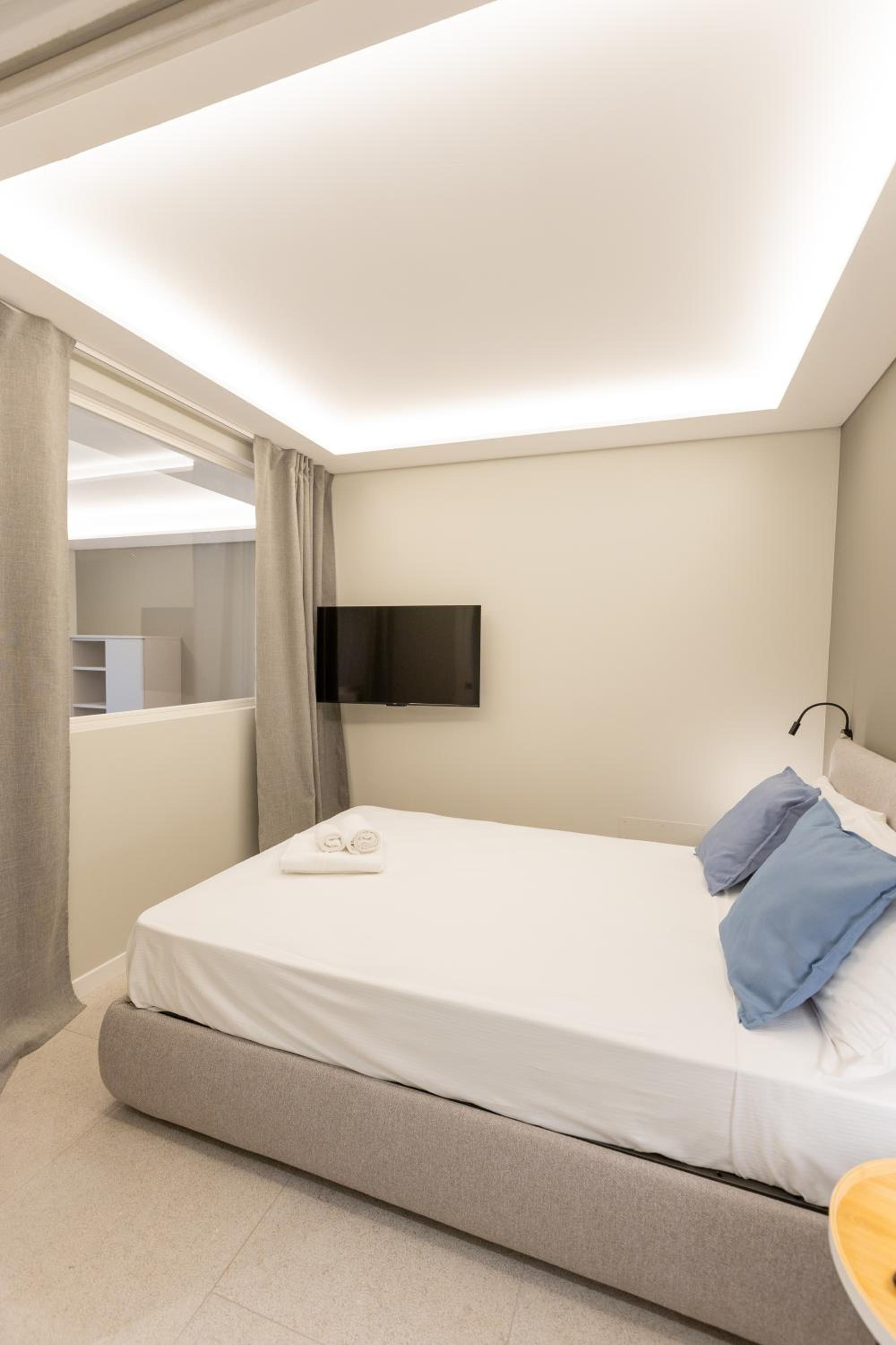 HOMEY I Teatro Romano Apartments