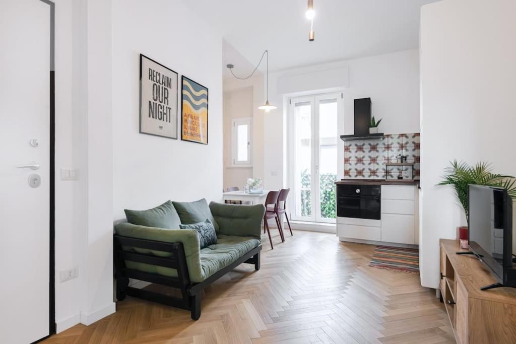 Easylife - Milano - Papiniano 43 - Navigli