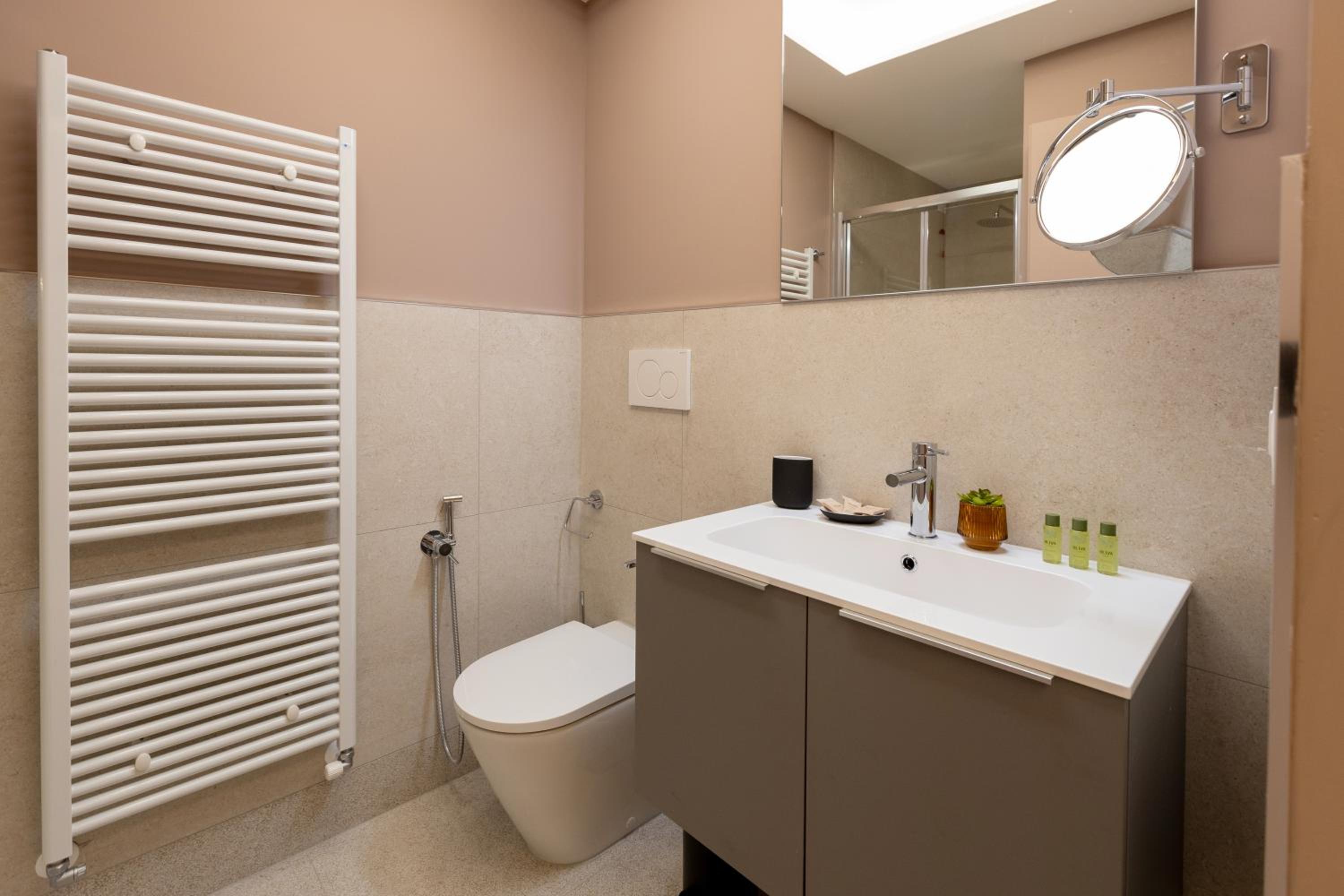 HOMEY I Teatro Romano Apartments