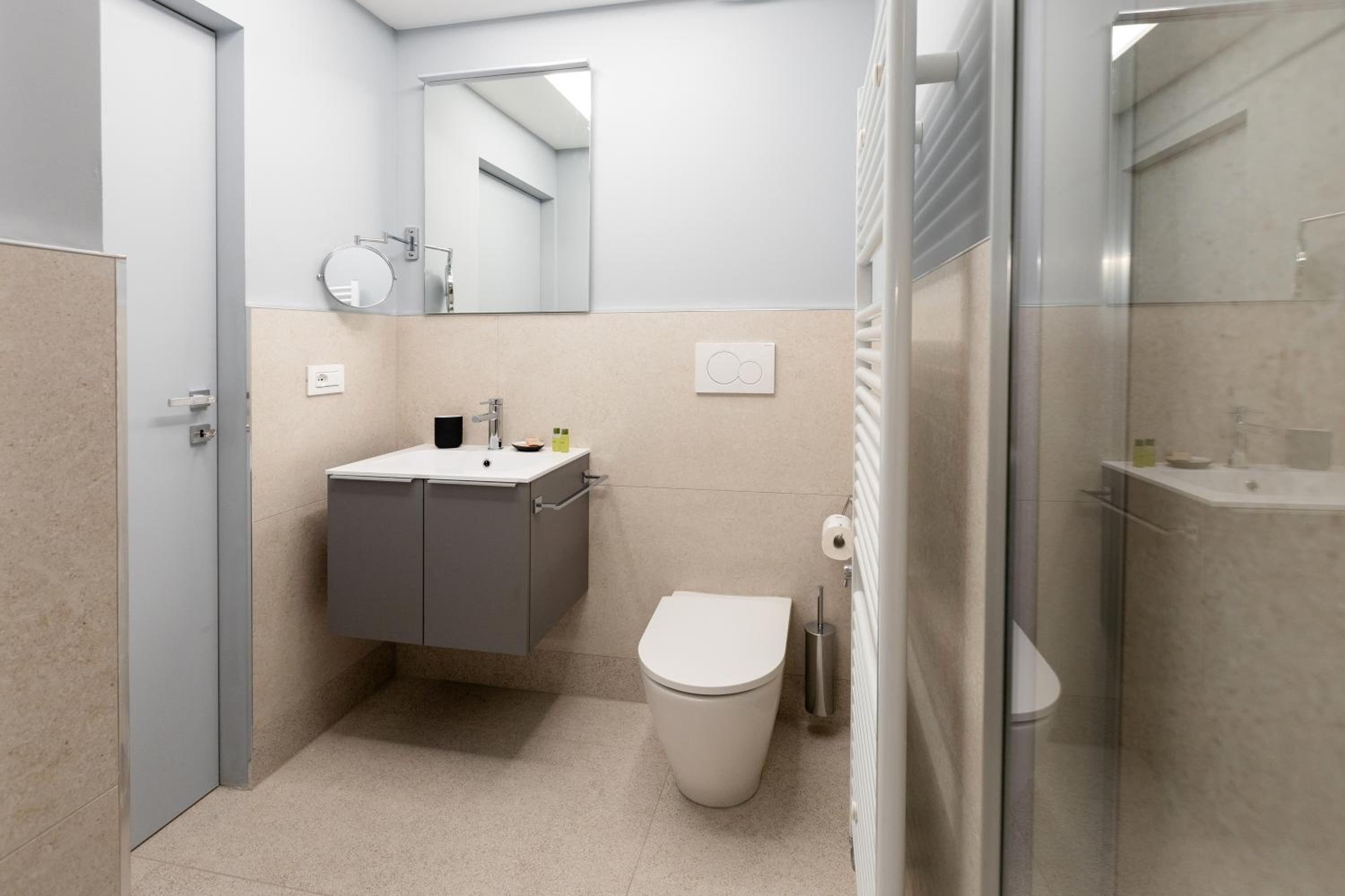 HOMEY I Teatro Romano Apartments