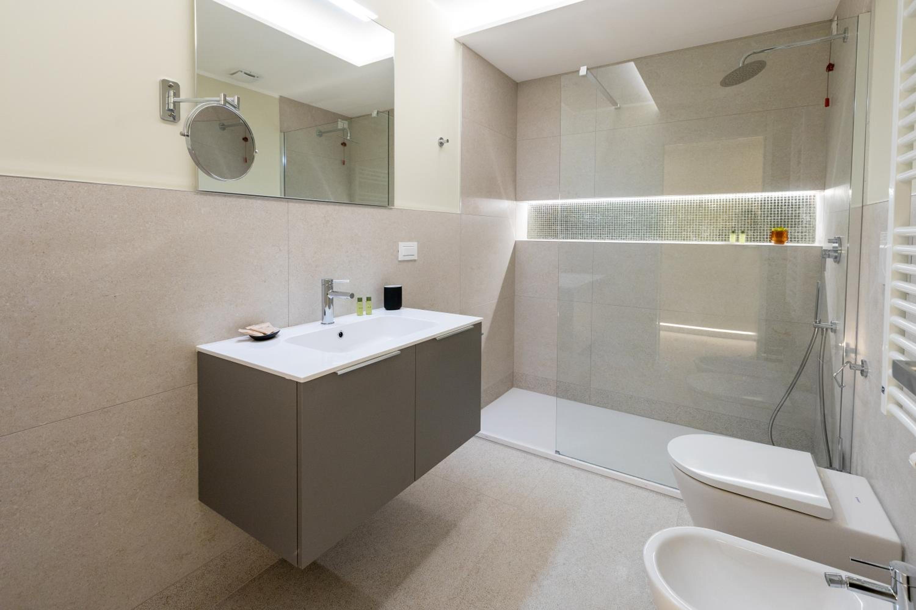 HOMEY I Teatro Romano Apartments