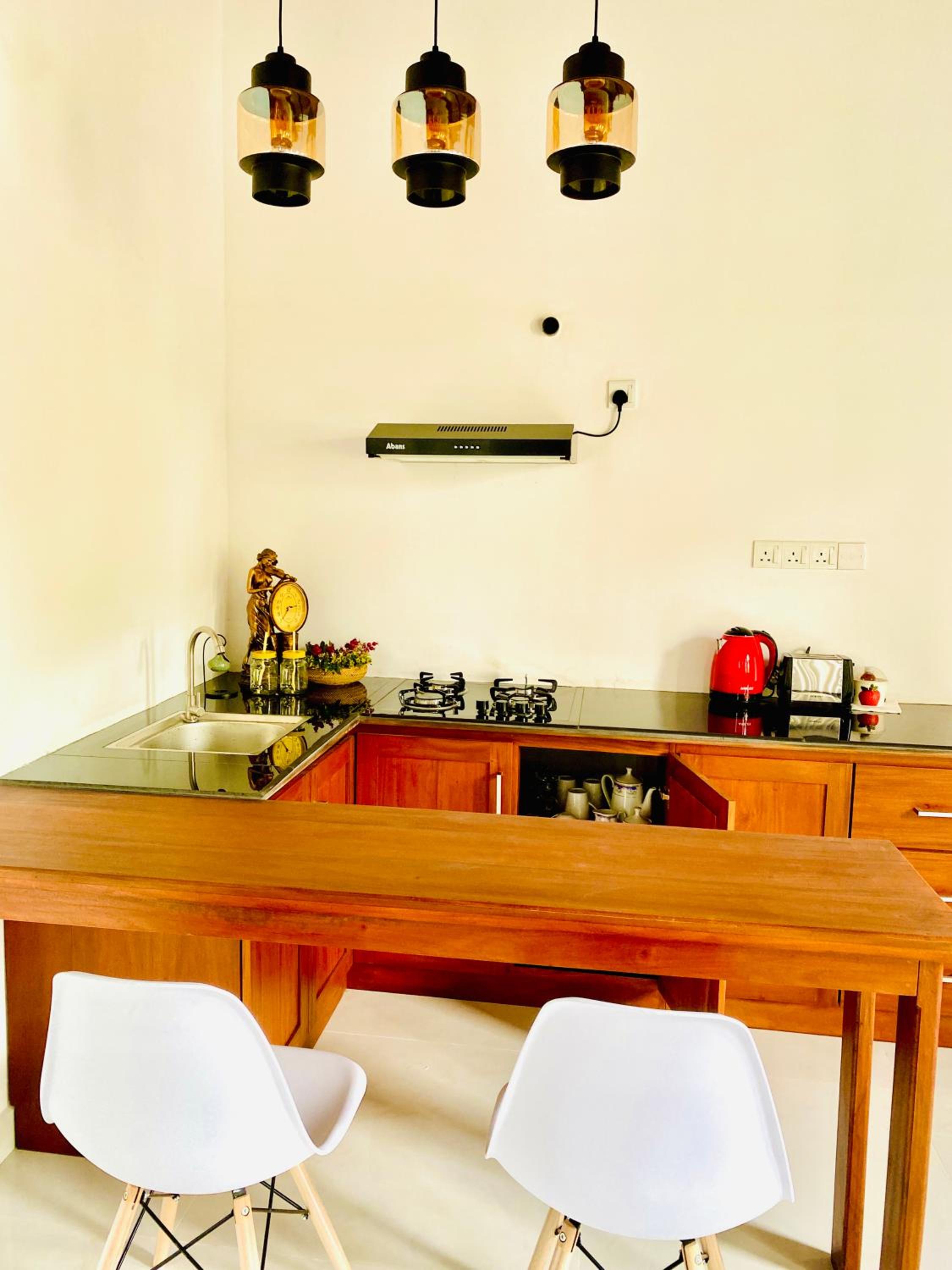 Dews Villa
