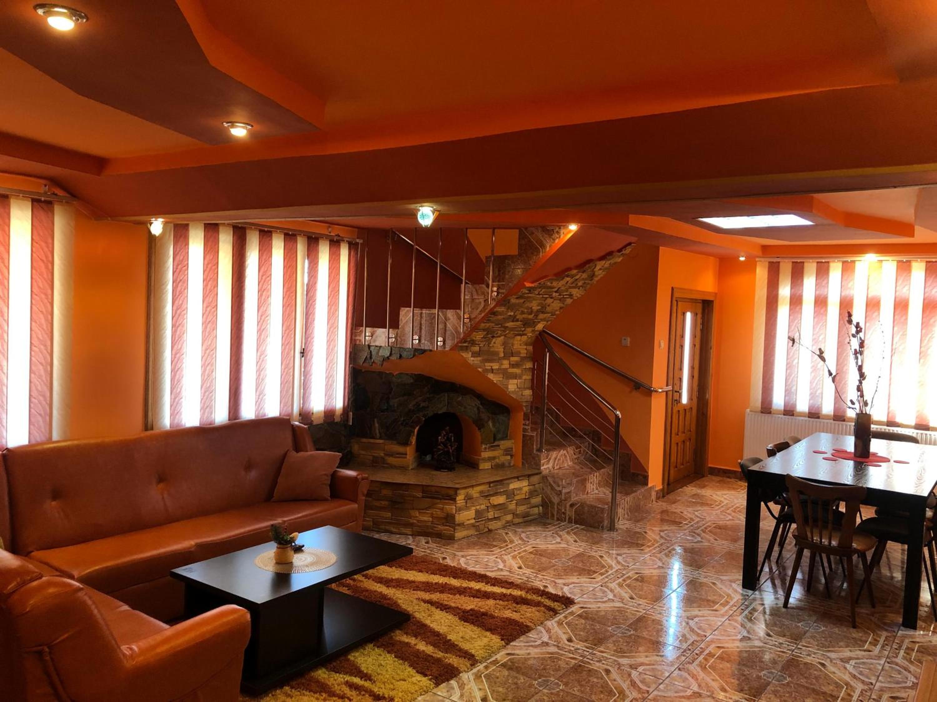 La Conac Complex Deluxe Targu-Jiu view 5