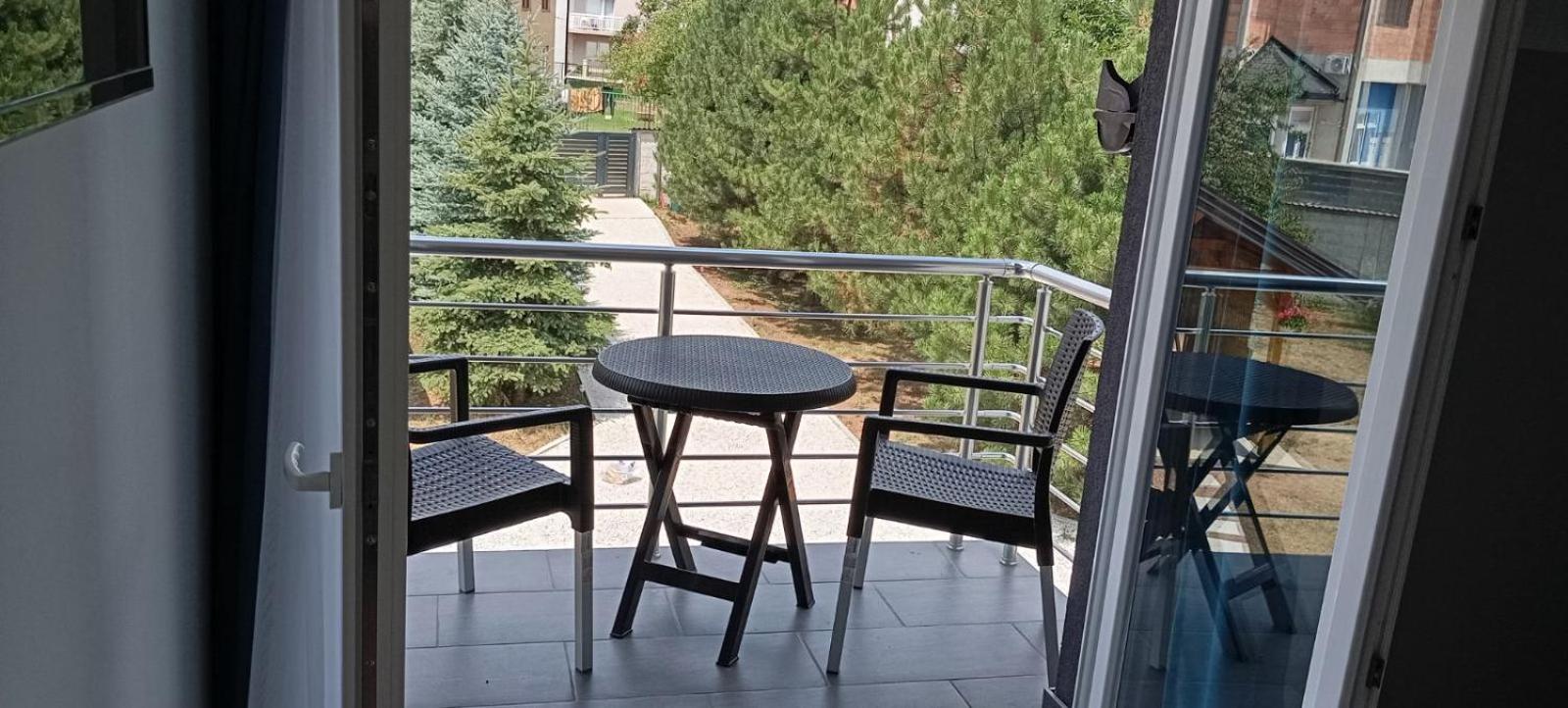 Villa 'Whispering Pines' Ilidža