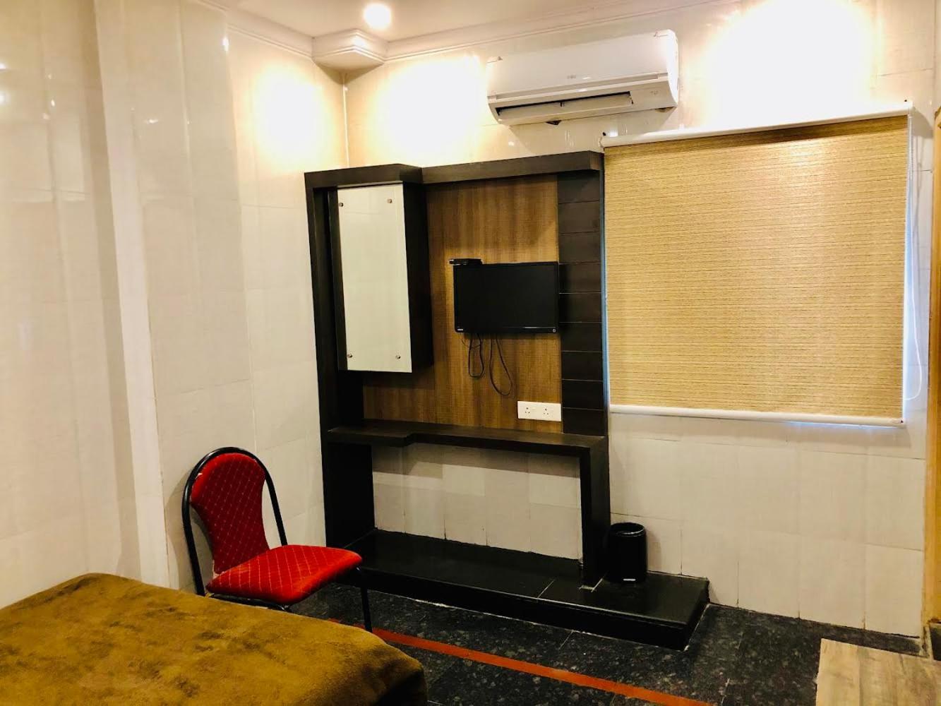 HOTEL TEJASRI RESIDENCY view 3