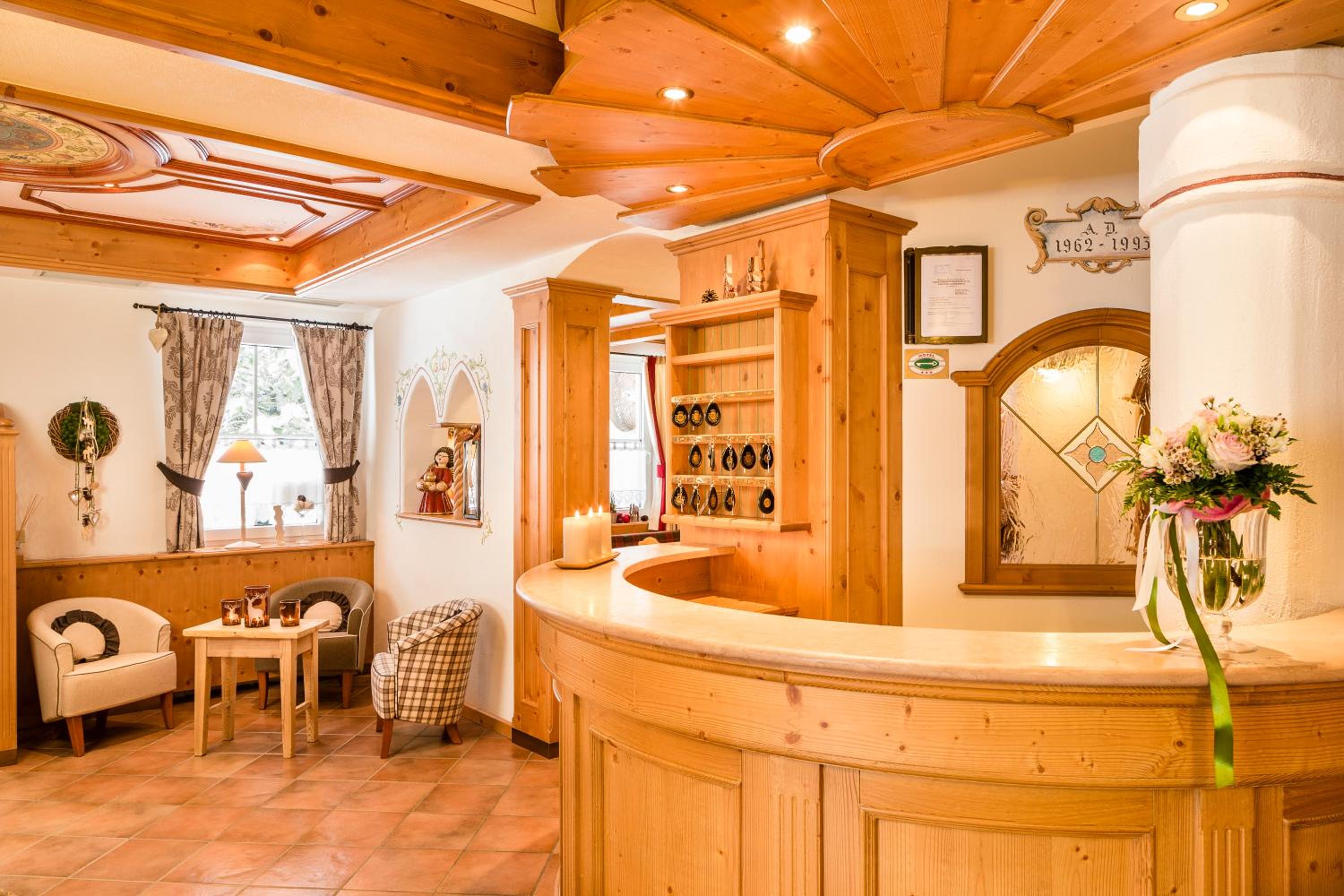Alpine Boutique Villa Cristina Hotel view 5