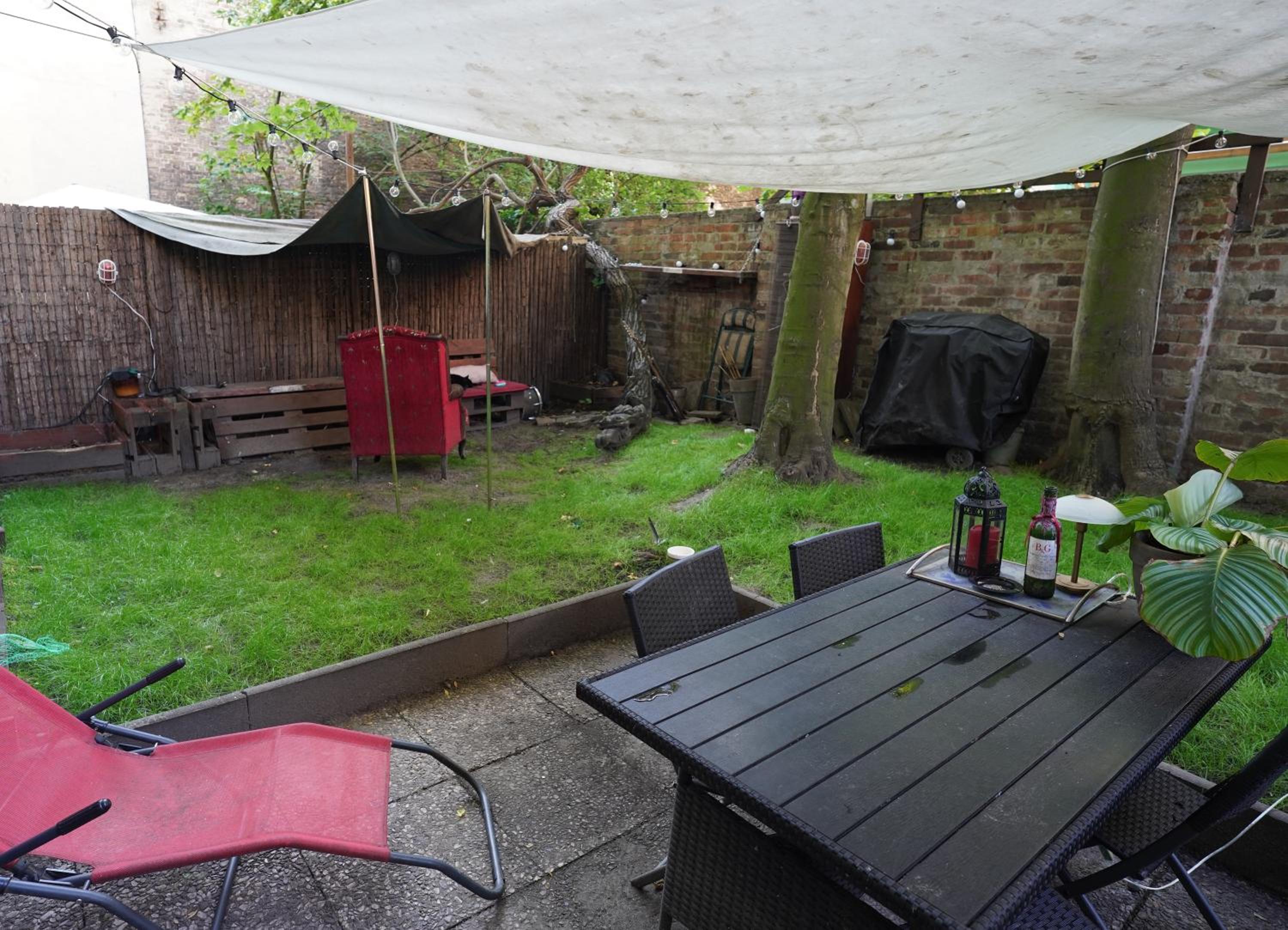 Cozy and quiet loft with private garden in a lively neighbourhood