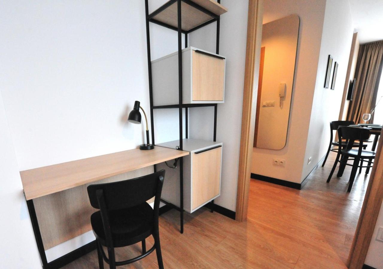 BK Aparthotel Praga - National Stadium - Comfortable Apartment for 4 people
