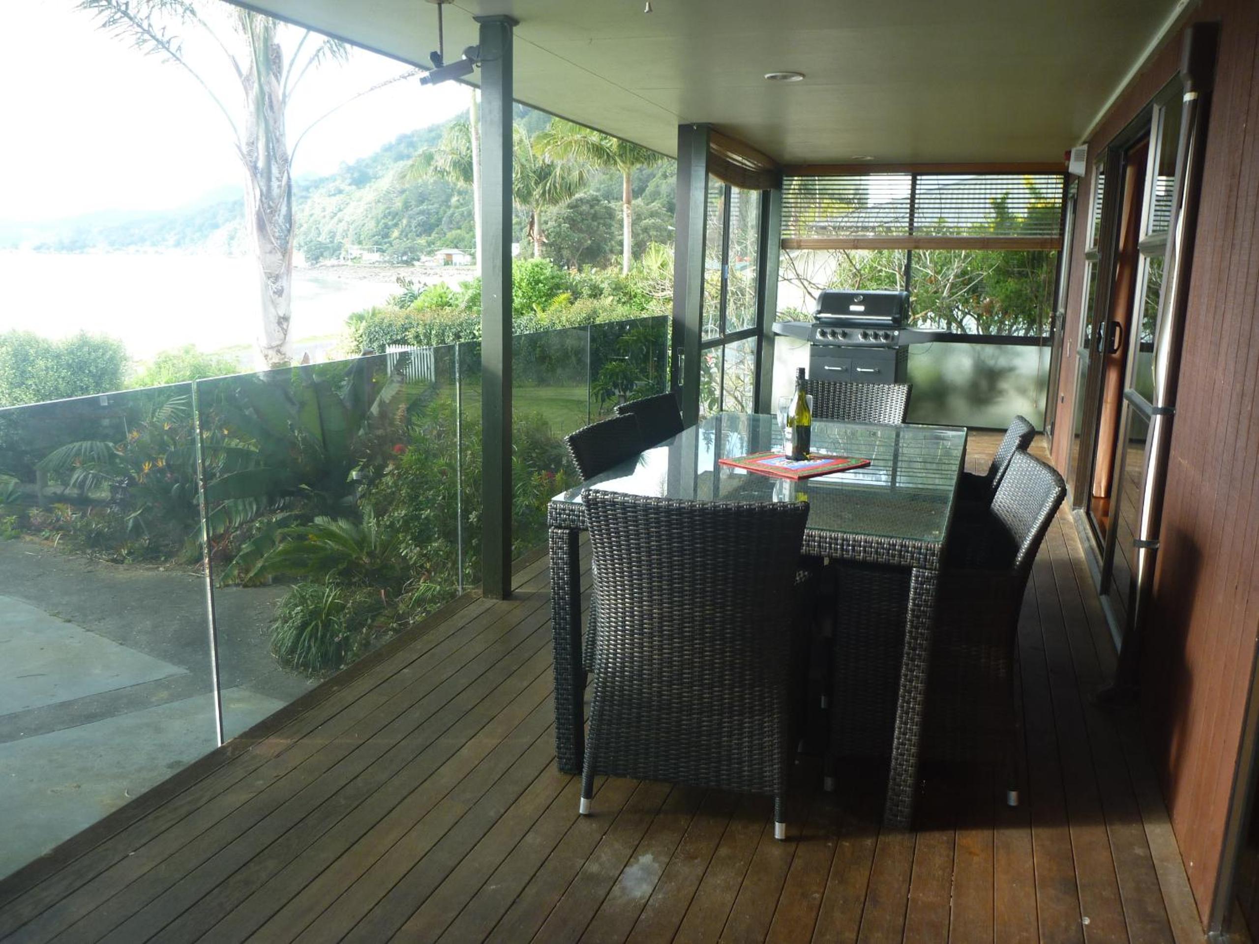 Pohutukawa Coast BnB