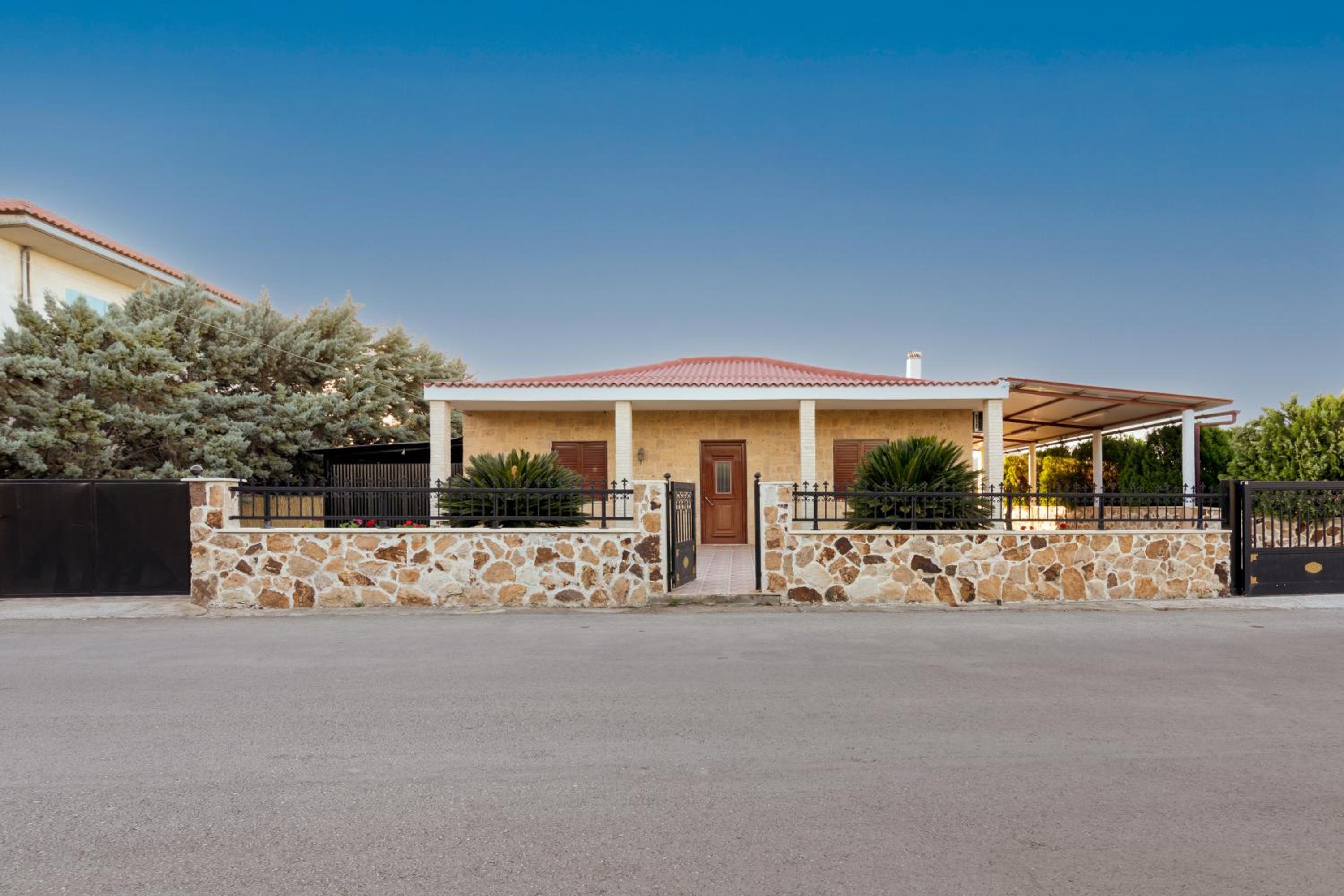 Villa Christiana Vatolakkos