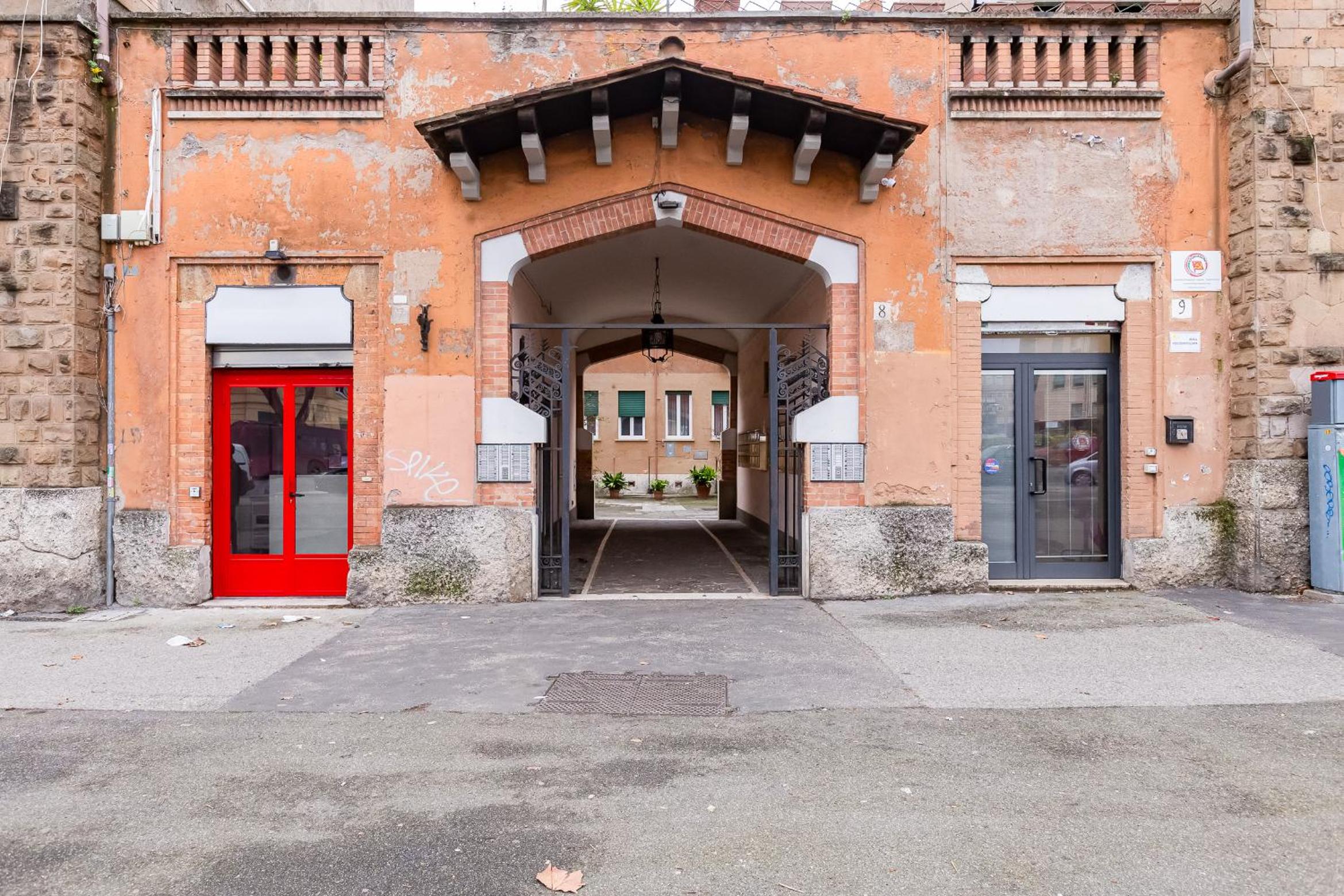 Piazza degli Eroi a 5 minuti dai Musei Vaticani boutique apartment