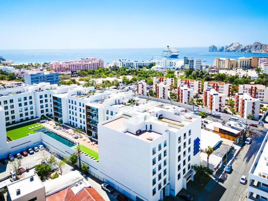 Casa Lucy Secure-Quiet & Opulent Cabo Retreat-3BR's & Patio!