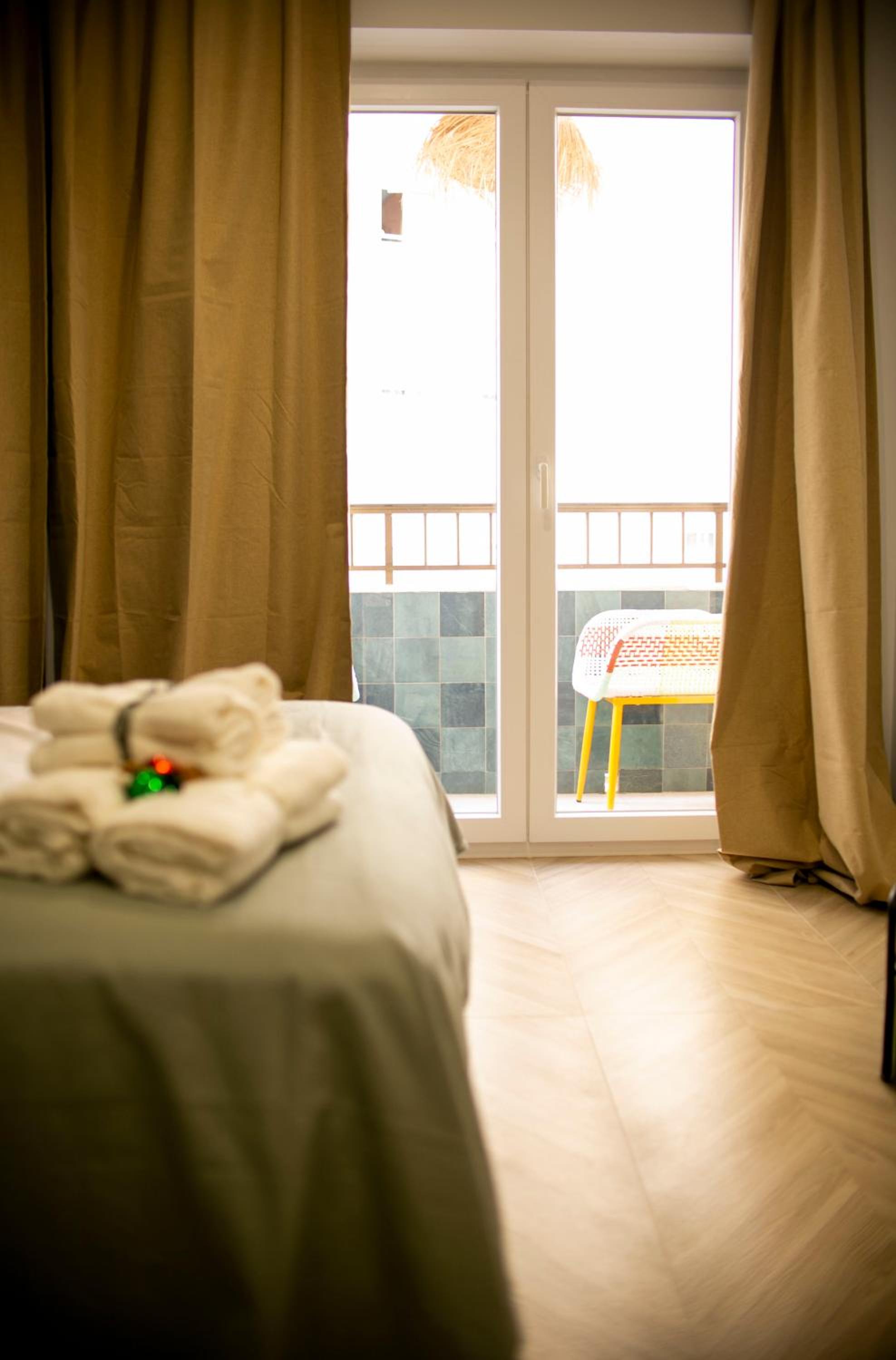 Casa Lyrata Comfort & Design