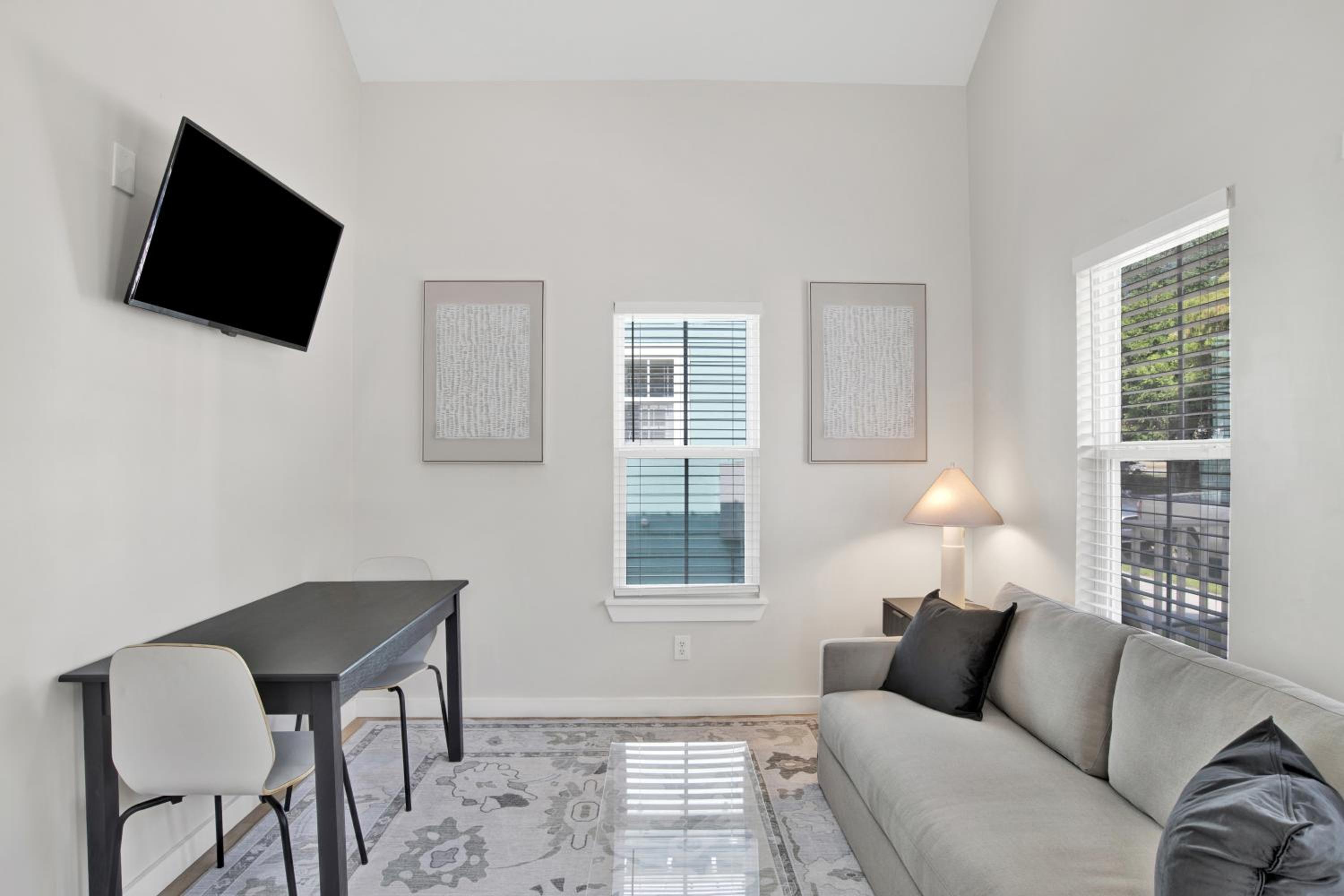 Newly Built Cottage in Downtown Mobile, Walkable! view 4