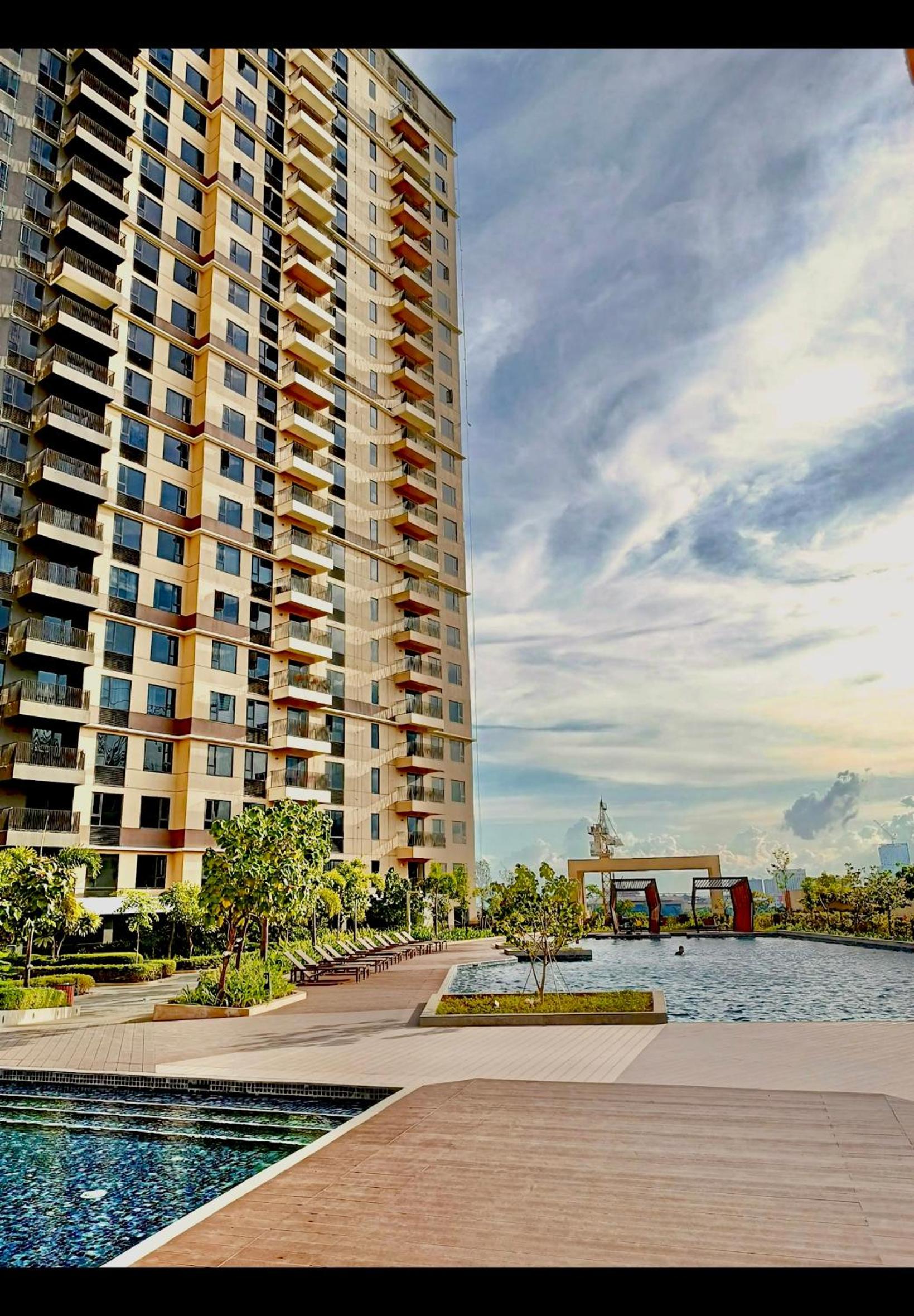 Luxury 2 bedroom 2 bath Apartment near Bai Hotel view 2