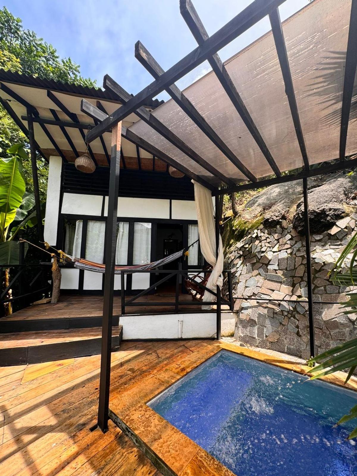 Lodge Cacao