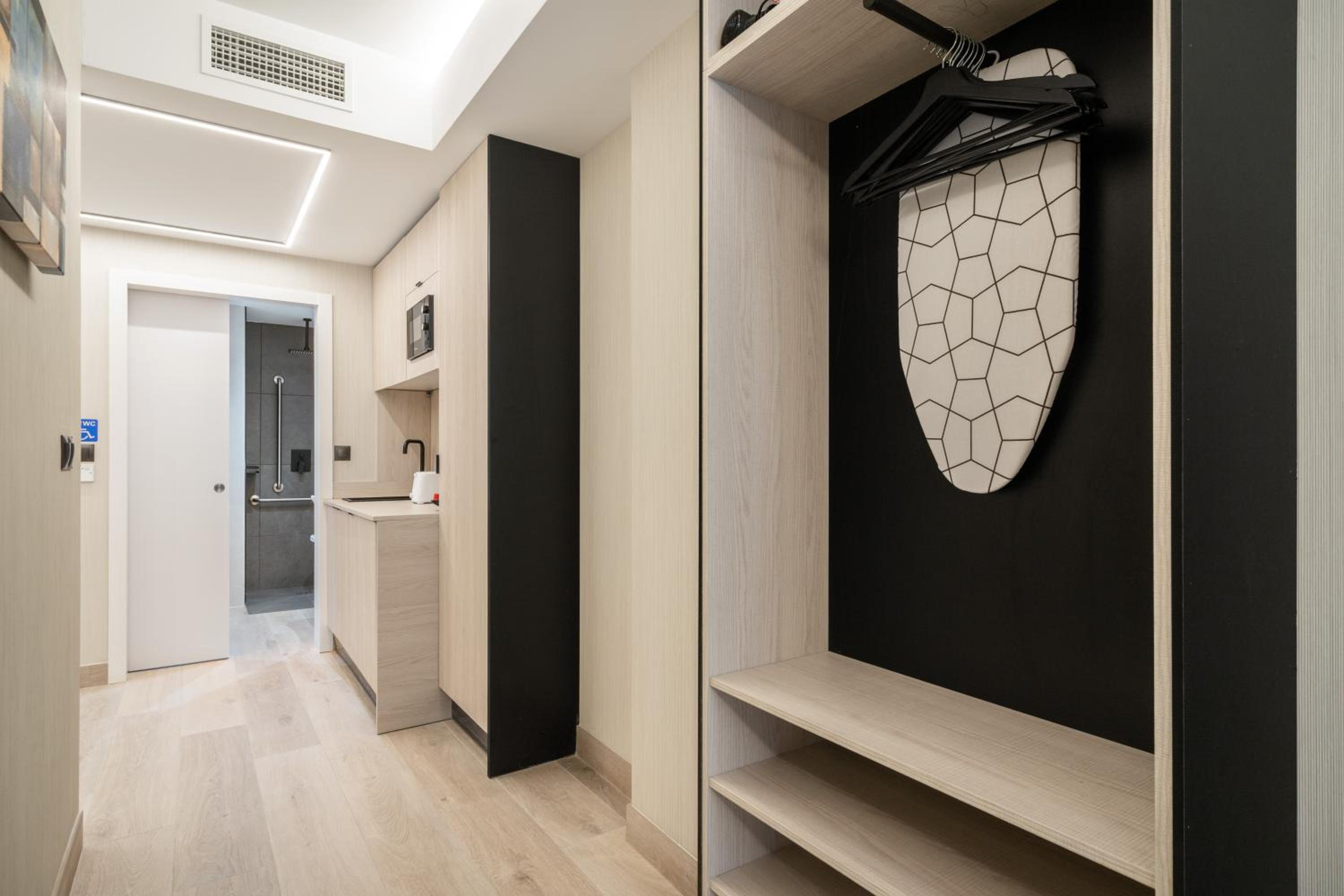 Dobo Madrid SB20