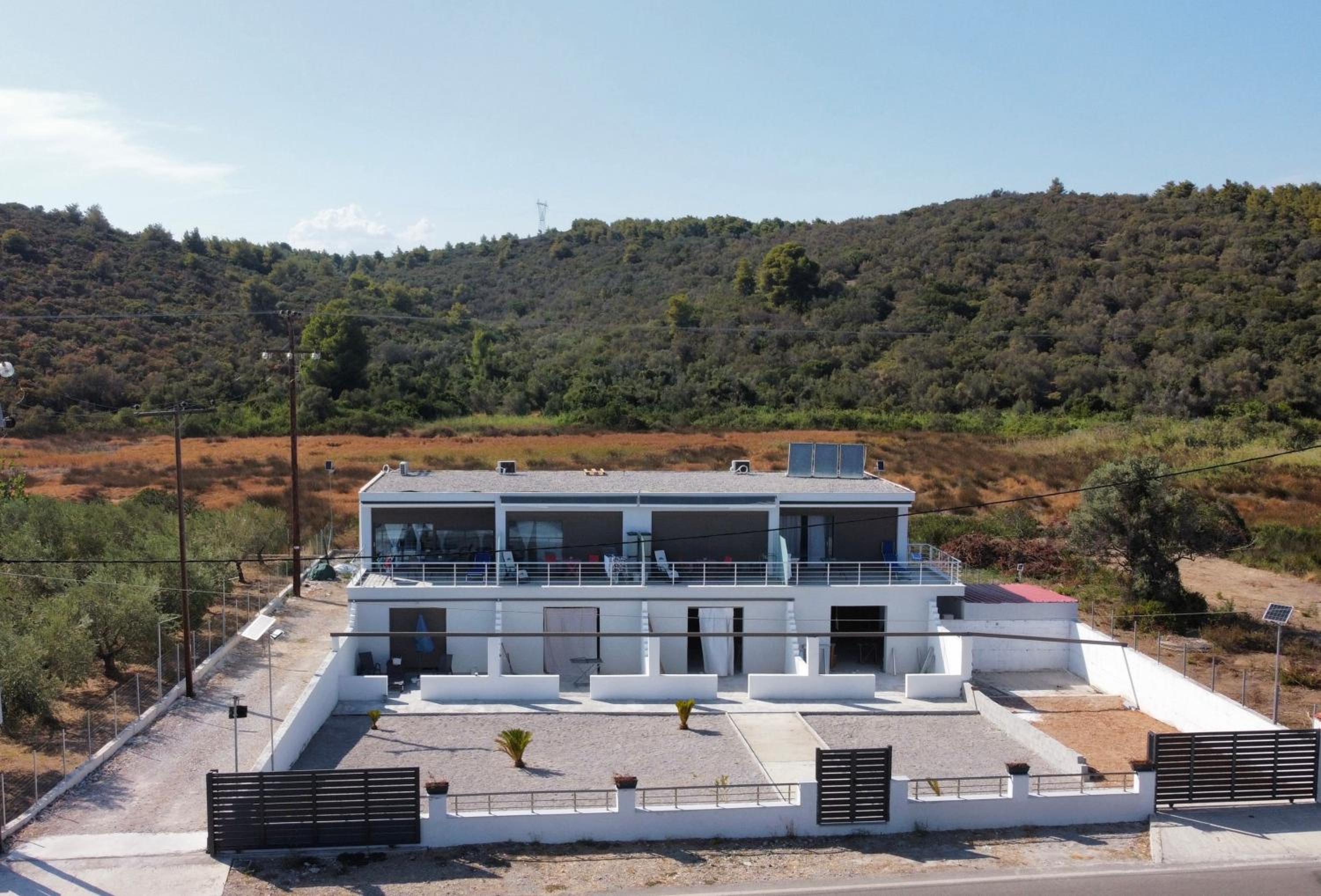 Maurizio's Villa view 4